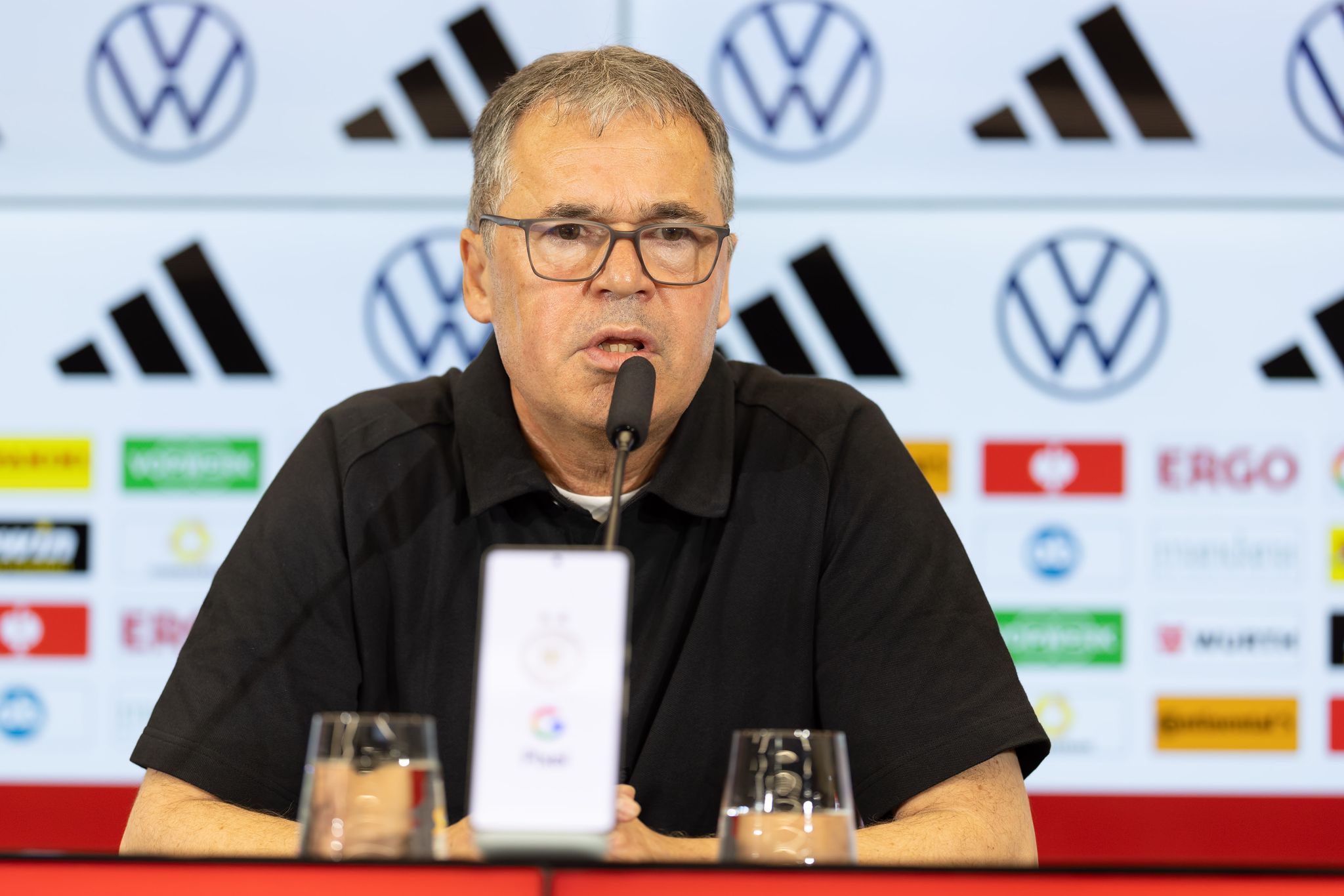 DFB-Team im Osten: Rettigs Parole gegen «Rechtsdrall»