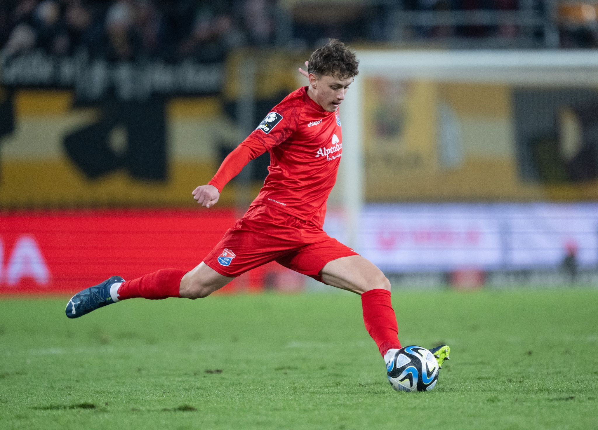 FC Bayern holt zwei Haching-Talente für Millionensumme