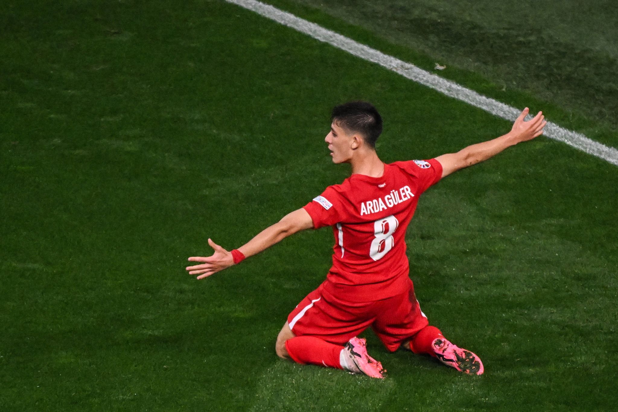 Traumtore von Müldür und Güler: Türkei besiegt Georgien 3:1
