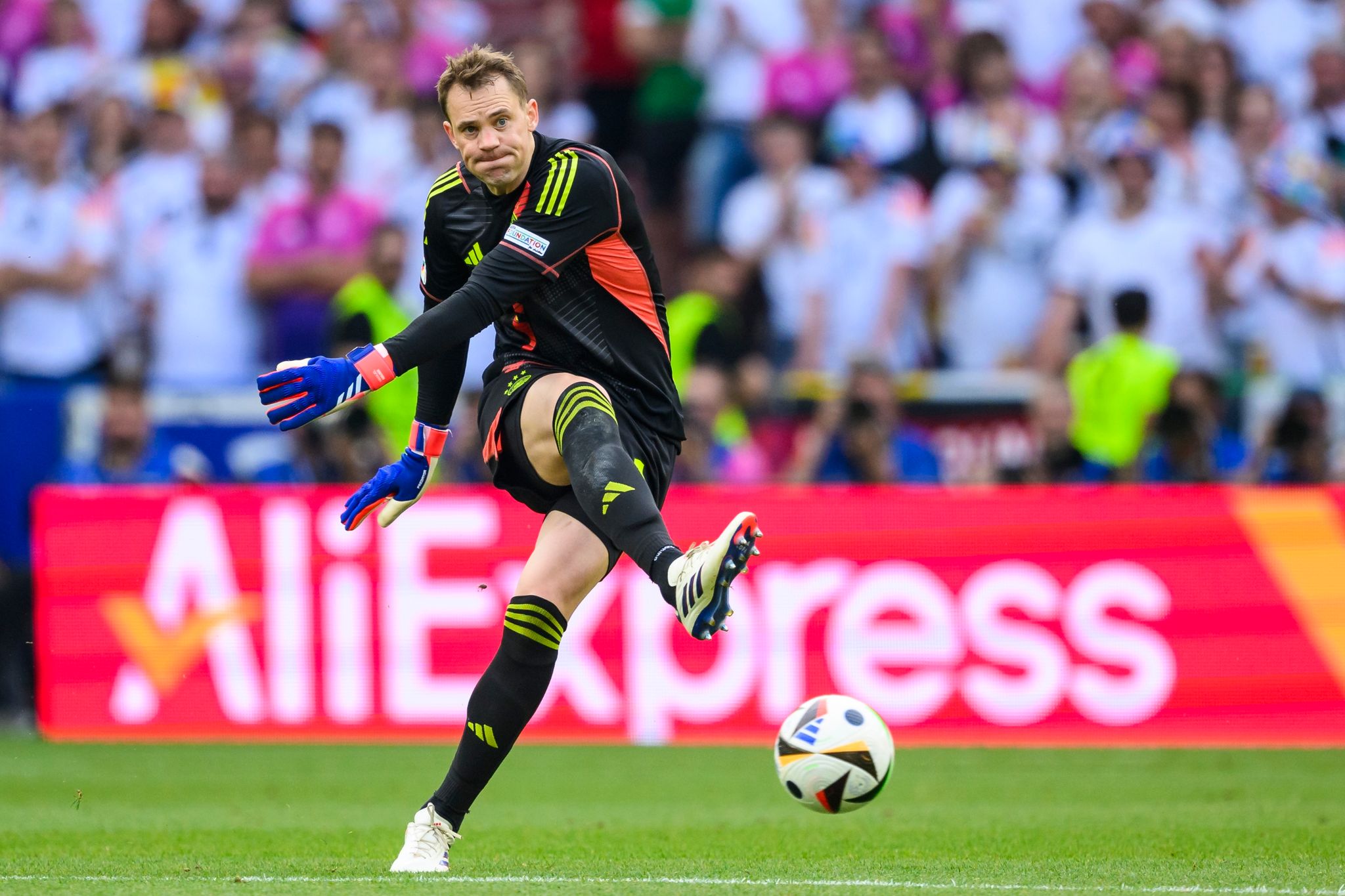 Manuel Neuer: Zwei EM-Rekorde gegen die Schweiz