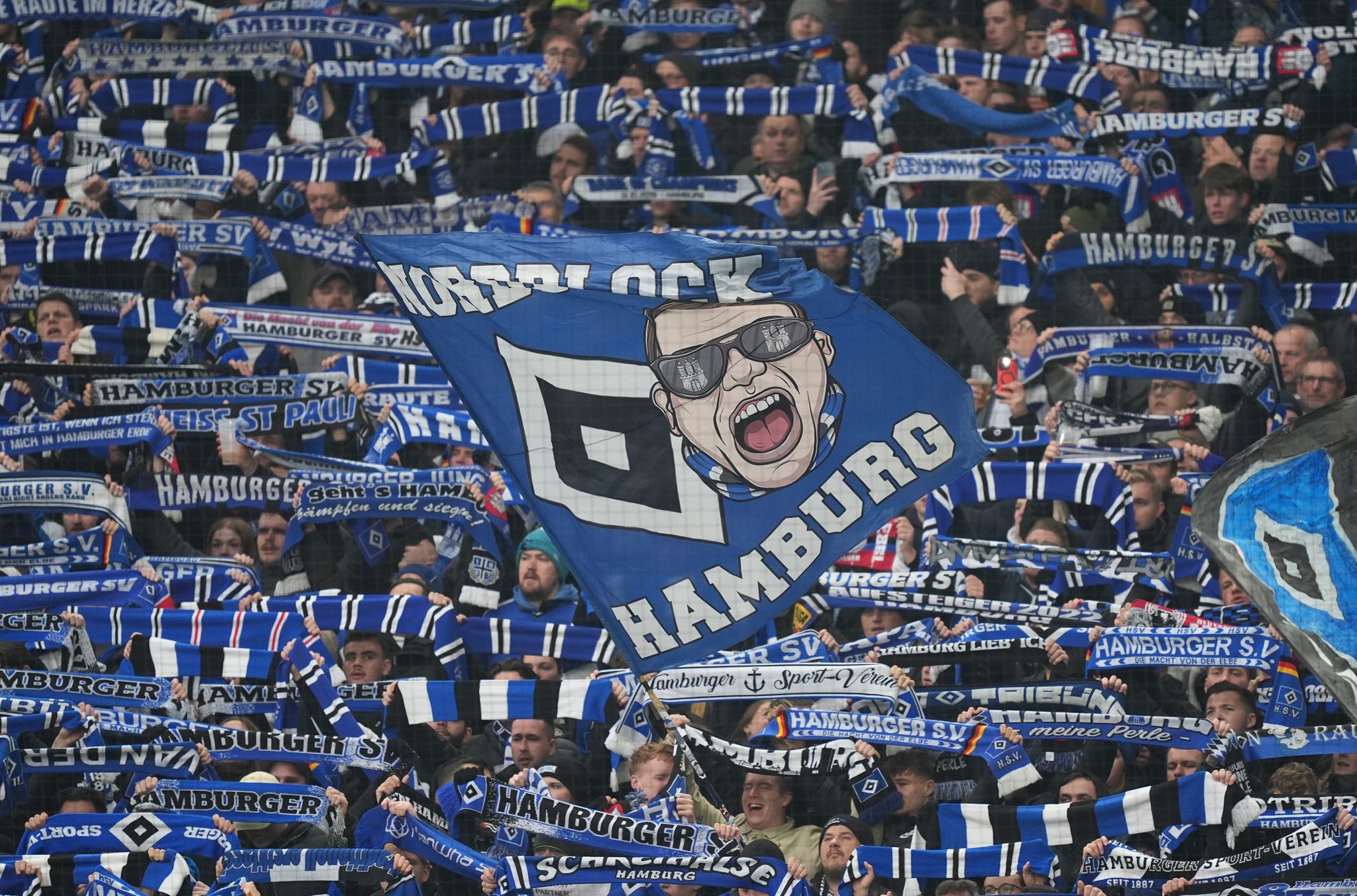 Zweitligaspiel HSV gegen Köln beginnt später Zweitligaspiel HSV gegen Köln beginnt später