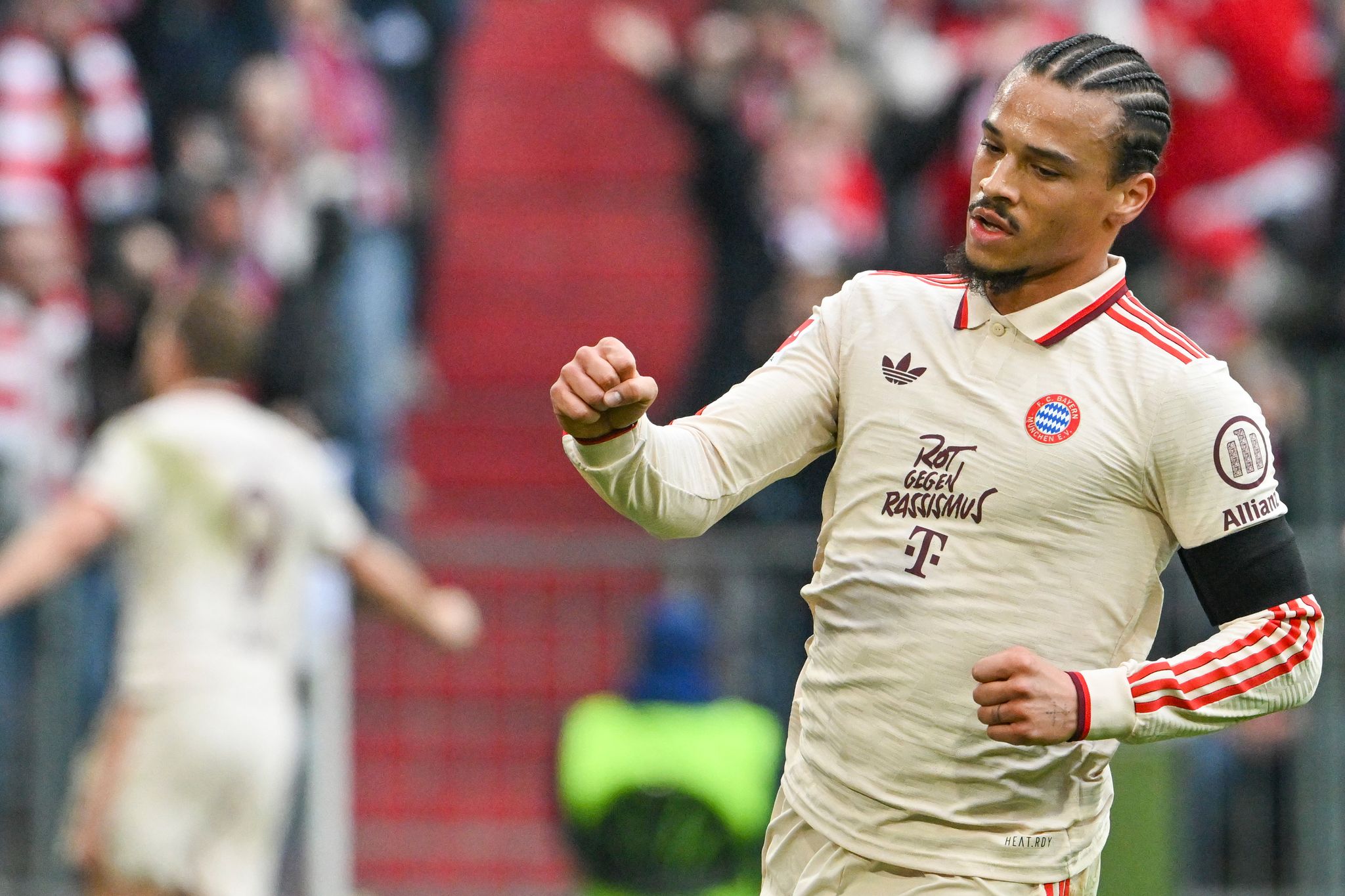 Neuer Vertrag für Sané? Das sagt der Nationalspieler