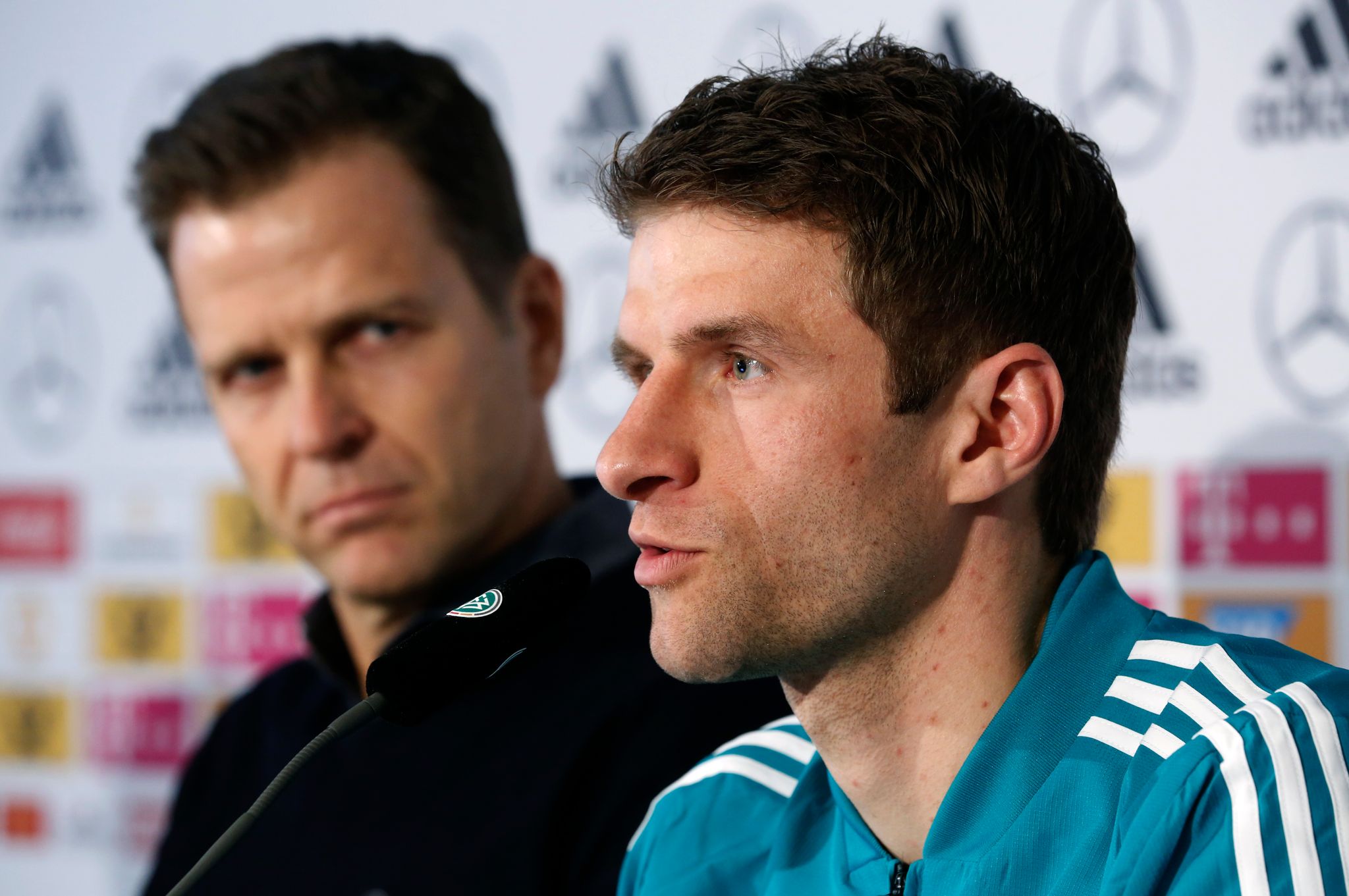 Bierhoff würde Karriereende von Müller bedauern