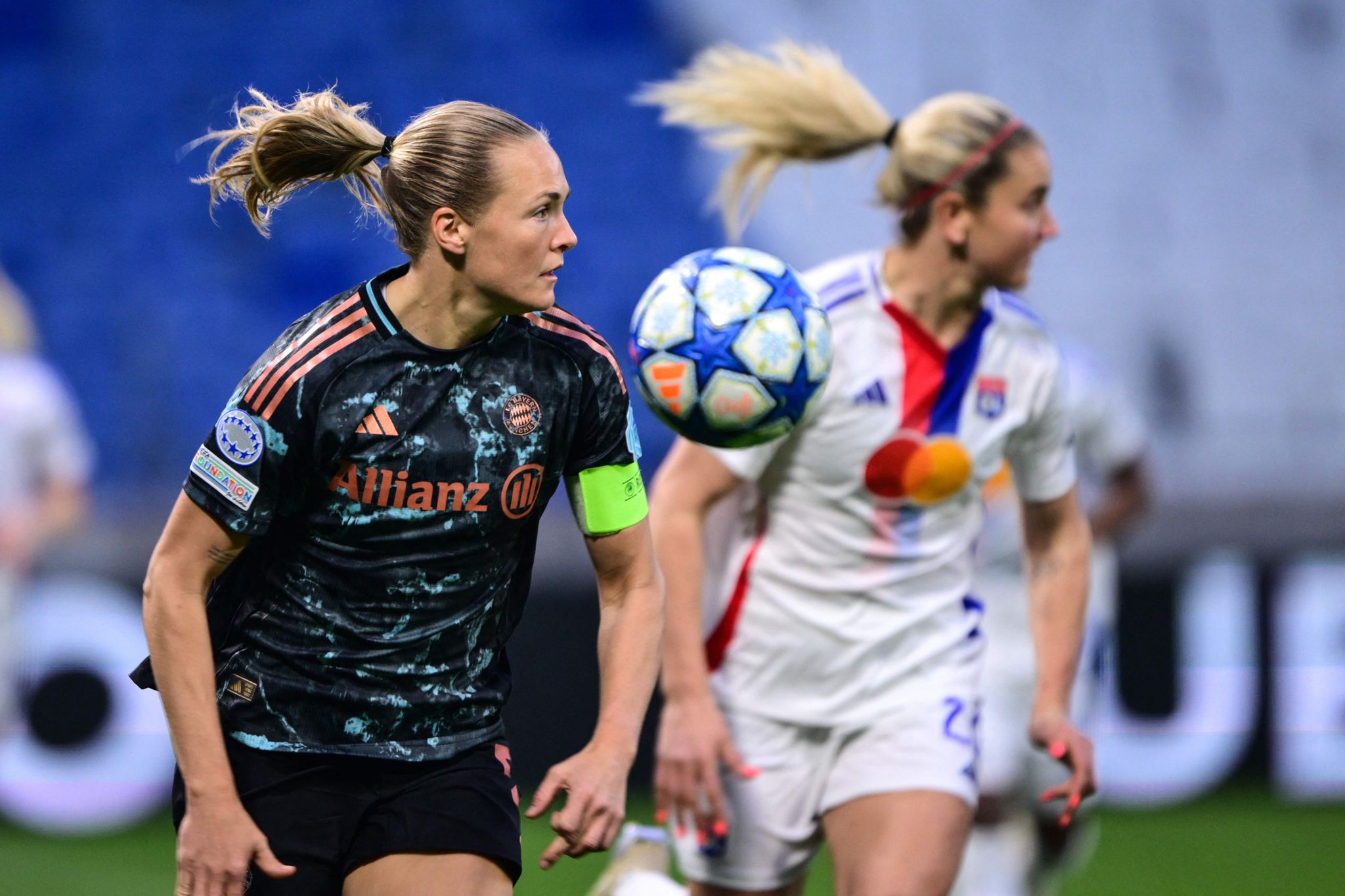 Bayern-Fußballerinnen scheitern in Champions League