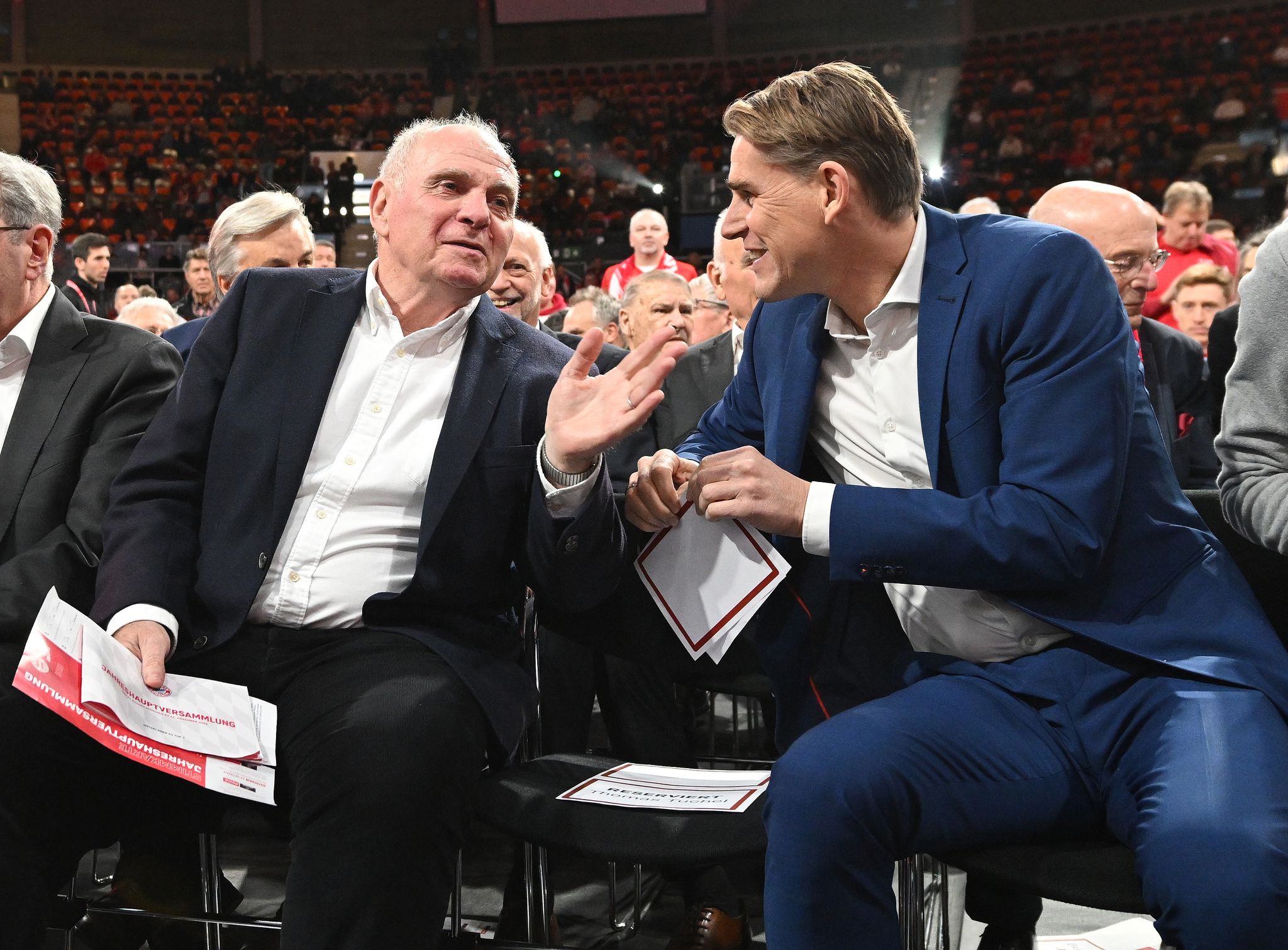 Bayern-Sportdirektor Freund: Kein Brodeln bei Hoeneß
