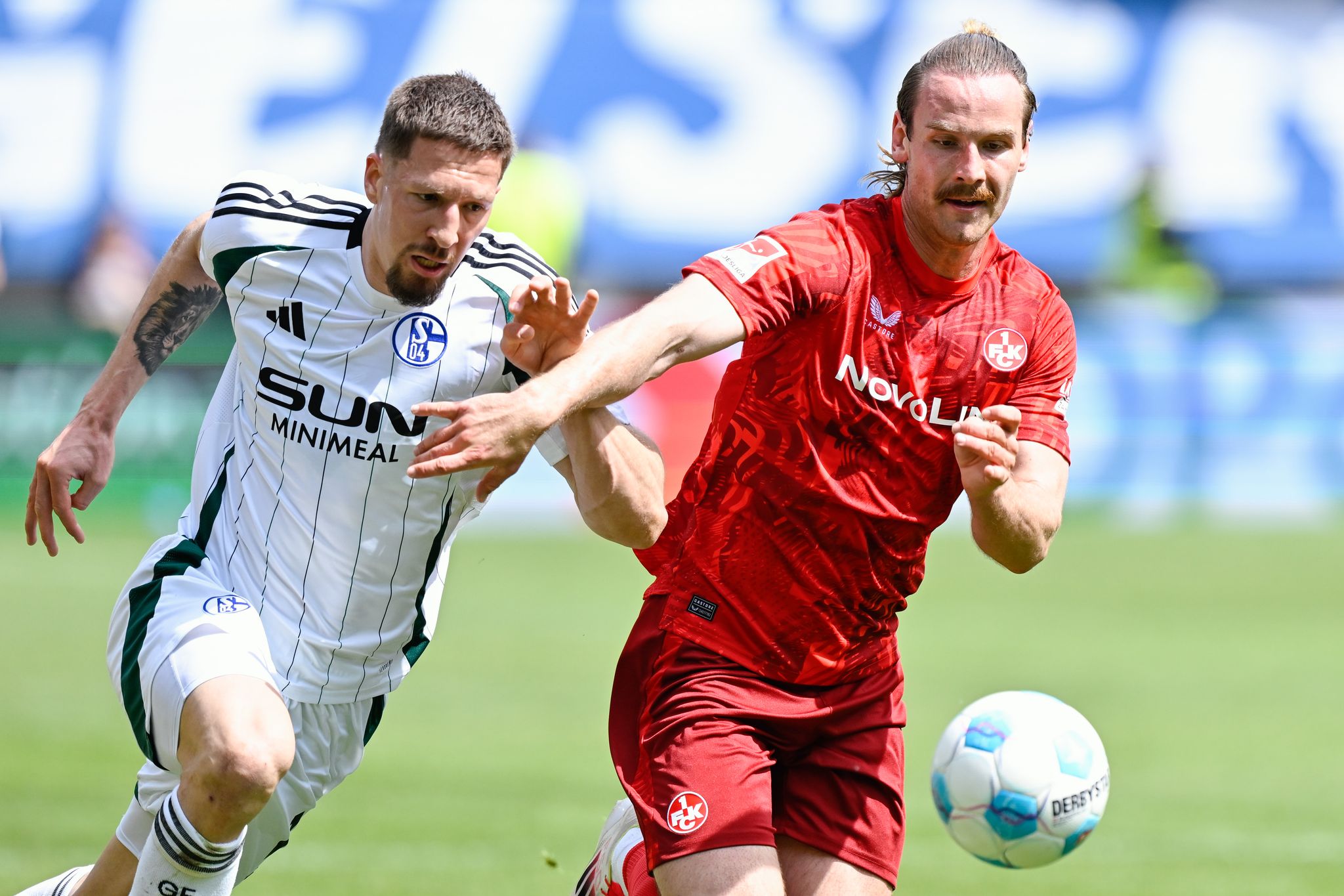 FCK-Coach Lieberknecht feiert Traum-Debüt gegen Schalke