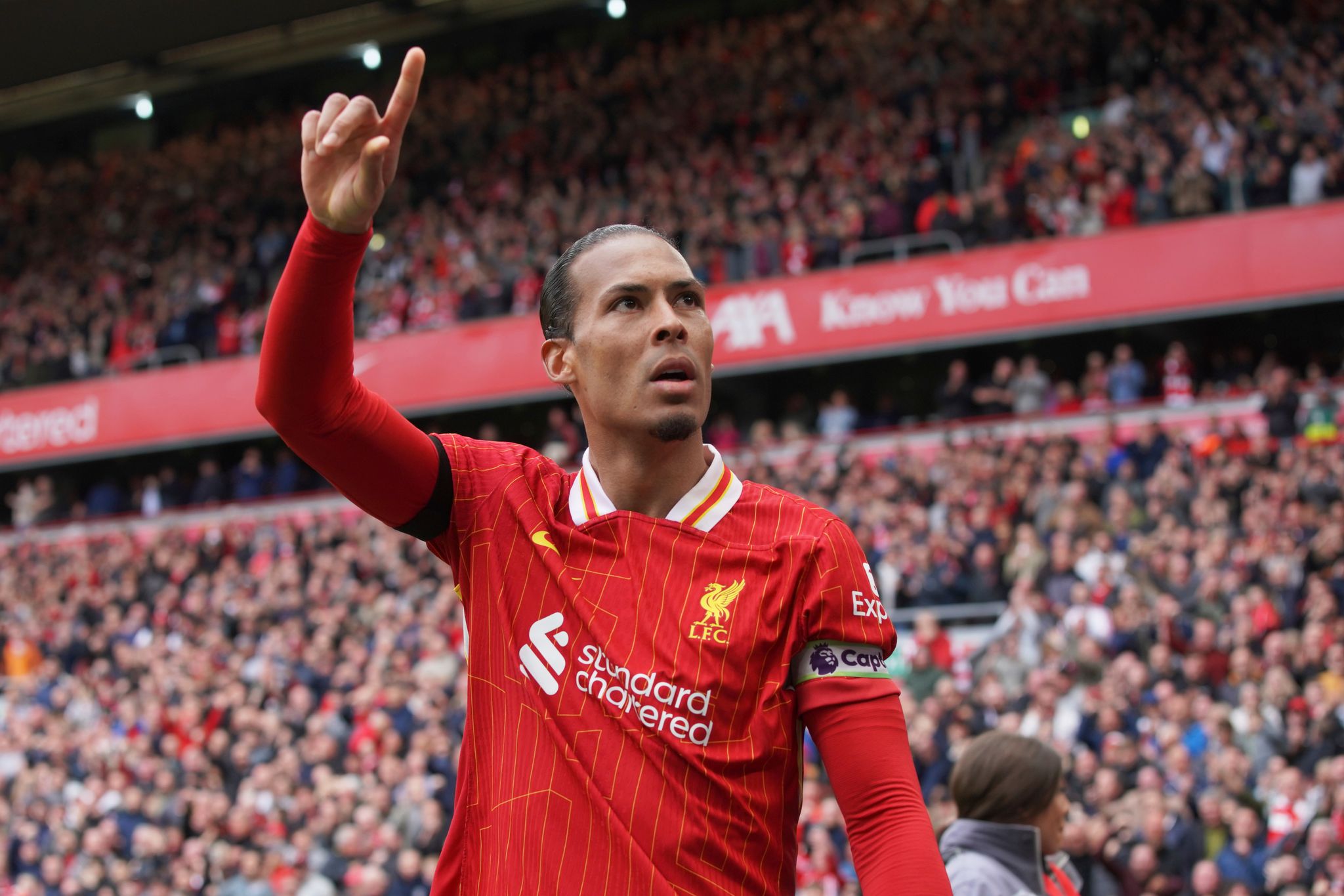 Van Dijk trifft spät: Liverpool kurz vor 20. Meisterschaft