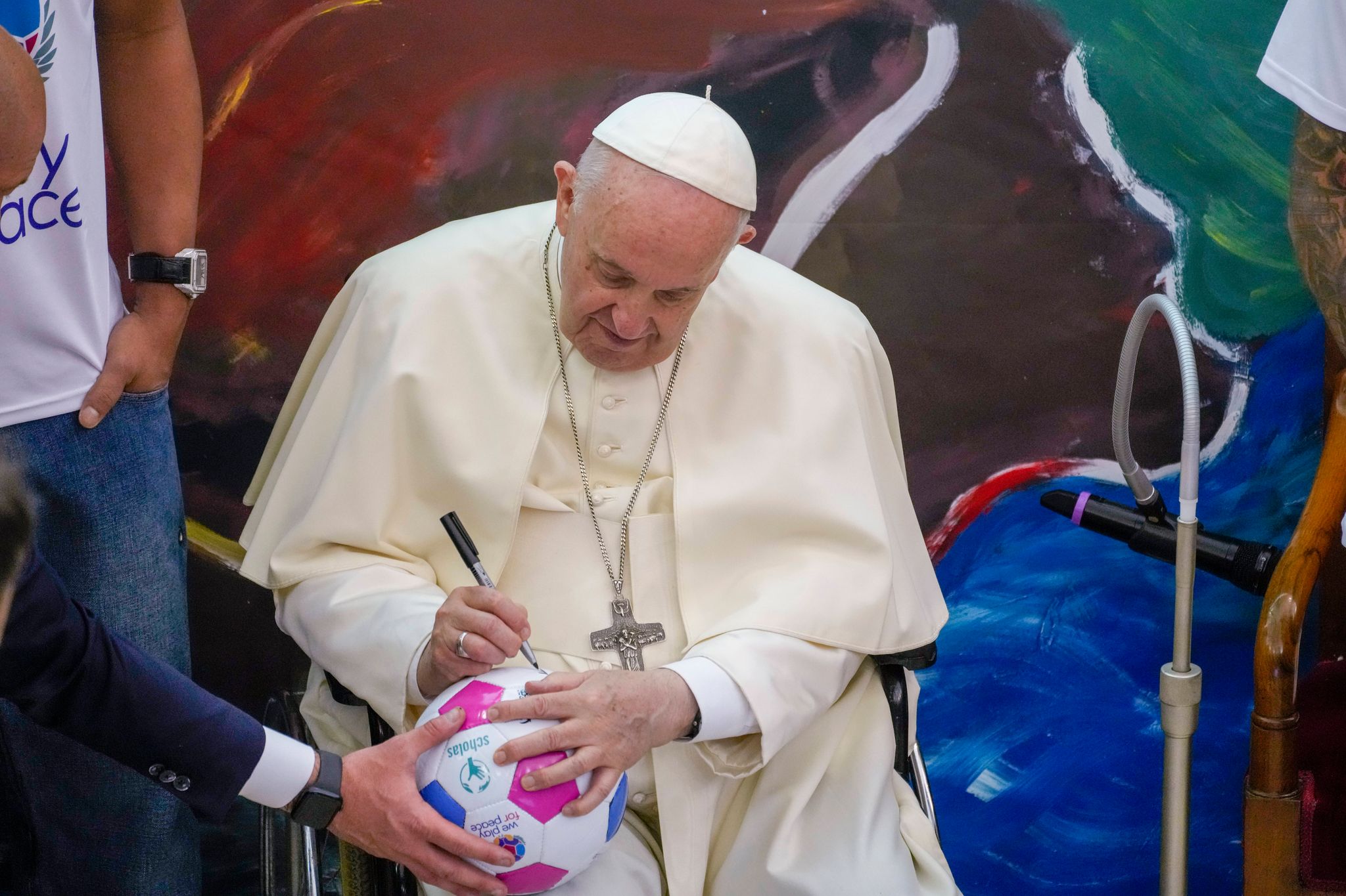 Serie A verlegt Spiele nach Tod von Papst Franziskus