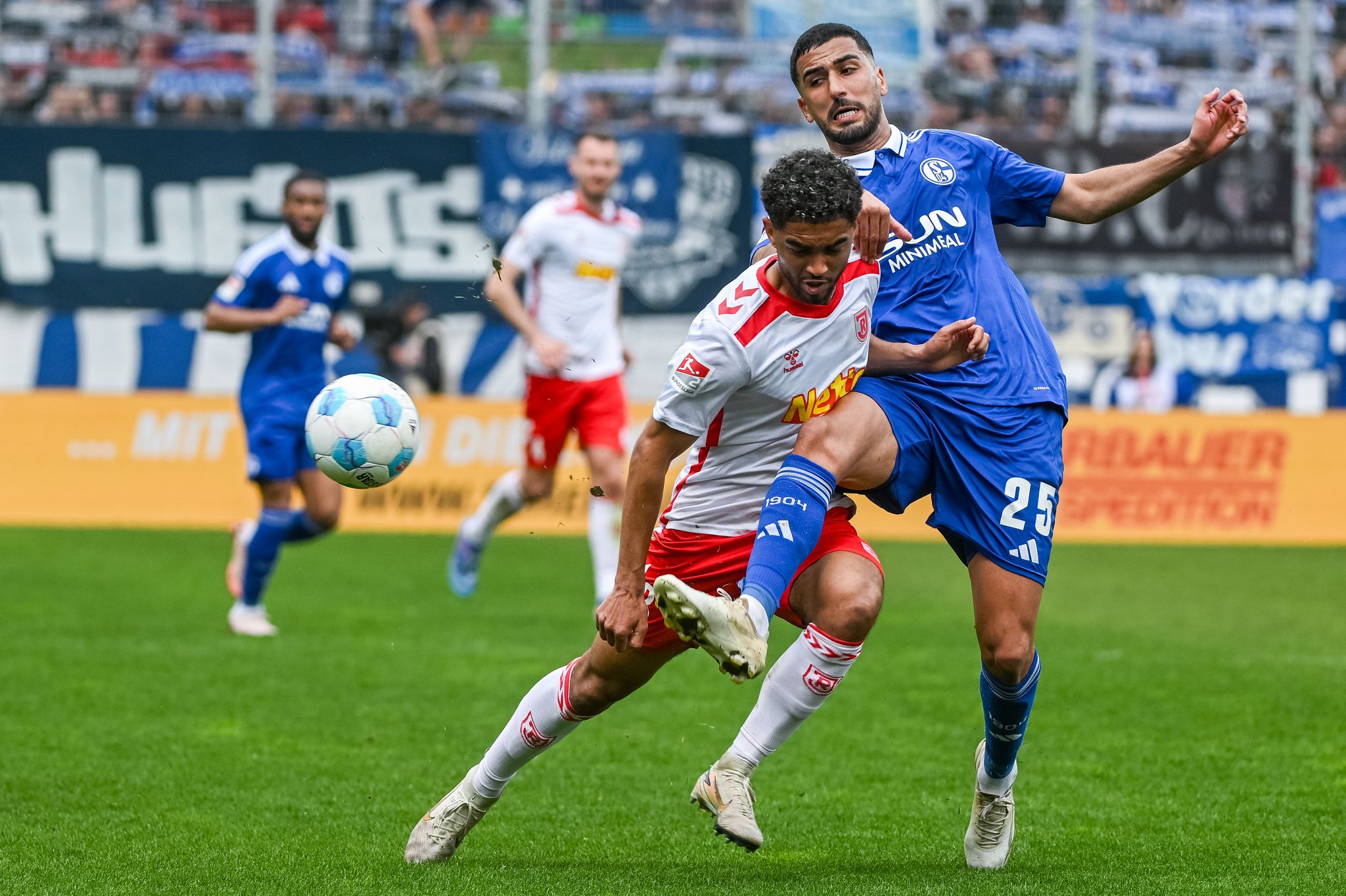 Schalker Barkok nach Fan-Beleidigung aus Kader gestrichen