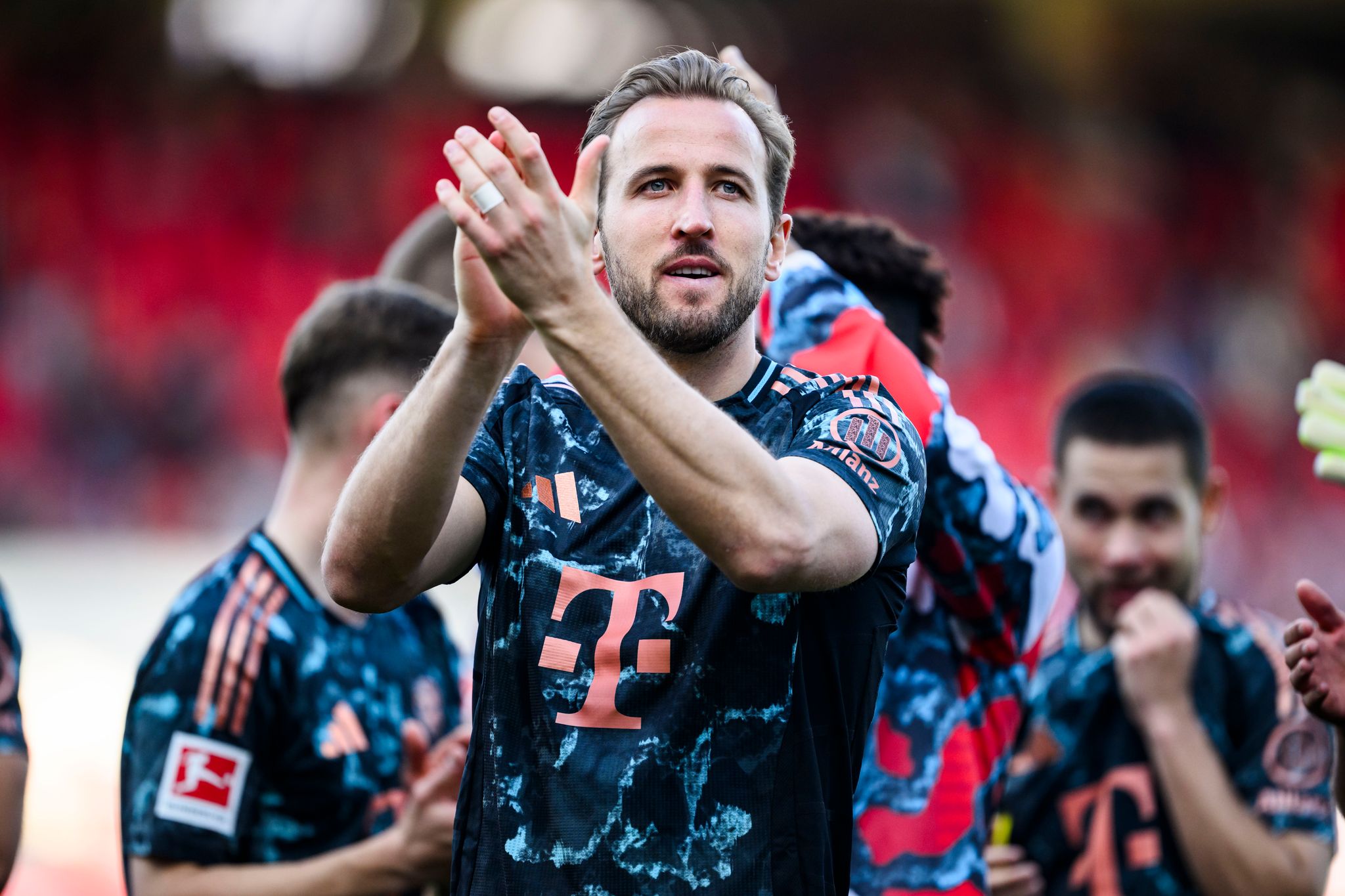 Hoeneß: Keiner hat den Titel mehr verdient als Kane