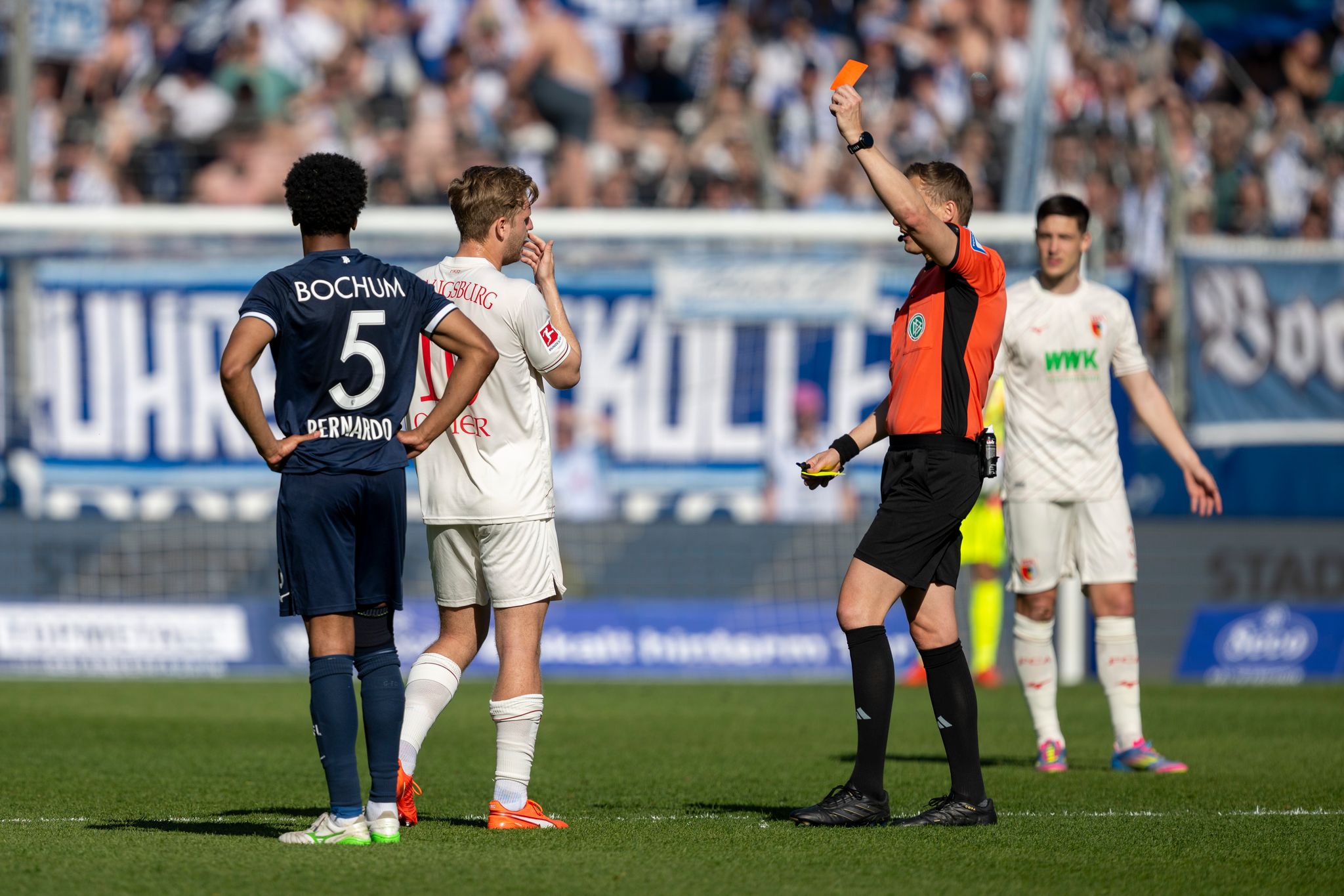 Augsburger Maier für zwei Spiele gesperrt
