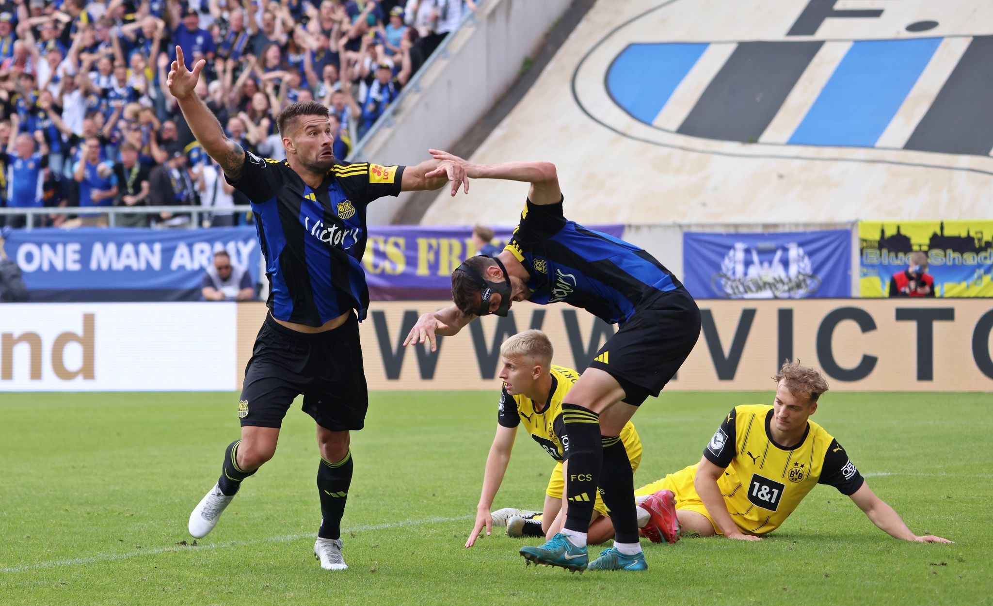 1. FC Saarbrücken spielt Relegation um Zweitliga-Aufstieg