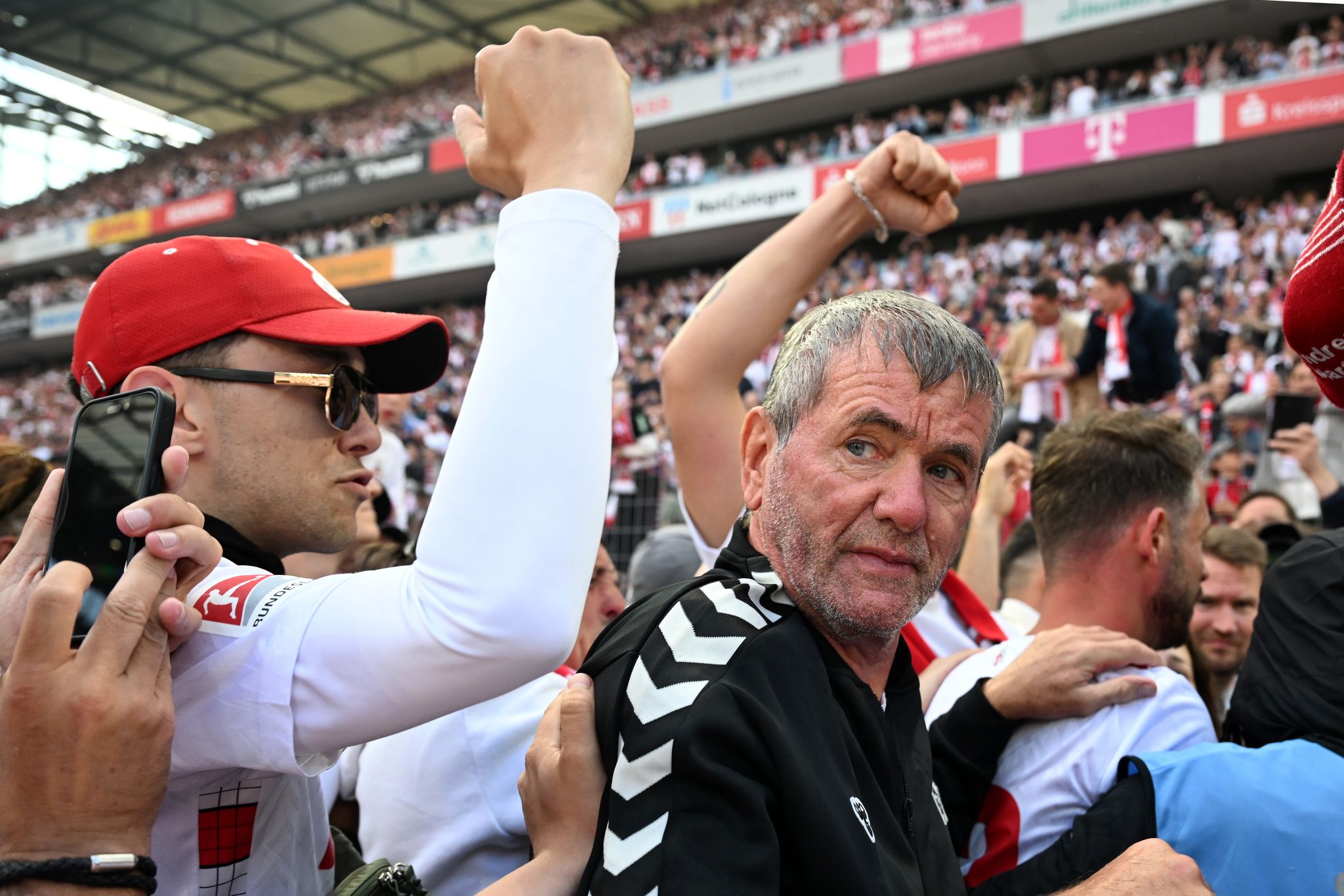 Große Aufstiegsparty in Köln – Relegation mit Elversberg