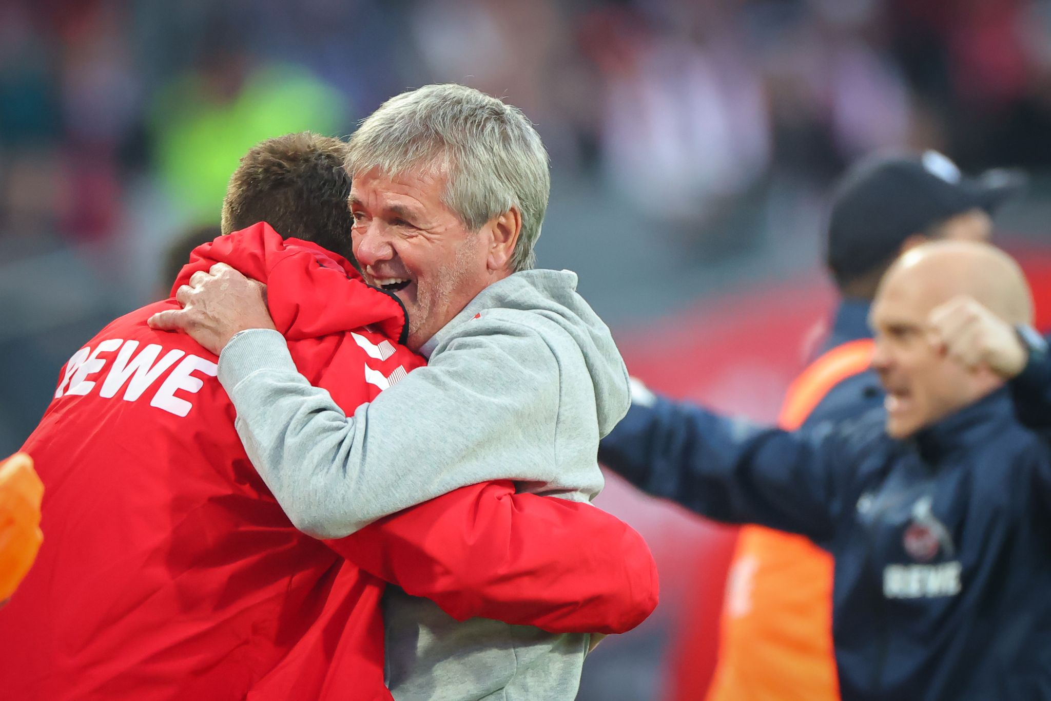 Kölns Aufstiegsfinale: Funkels Ruhe gegen den Lemperle-Lärm
