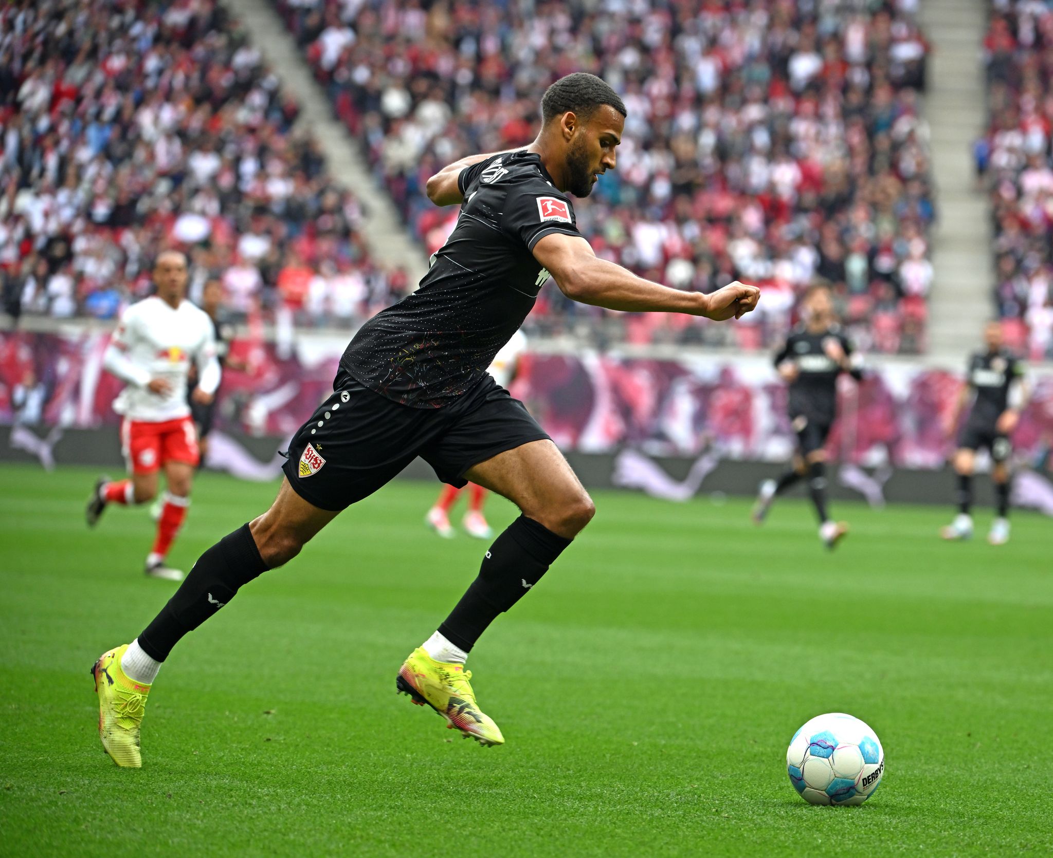 VfB Stuttgart: Ärger mit Trikotsponsor kurz vor Finale