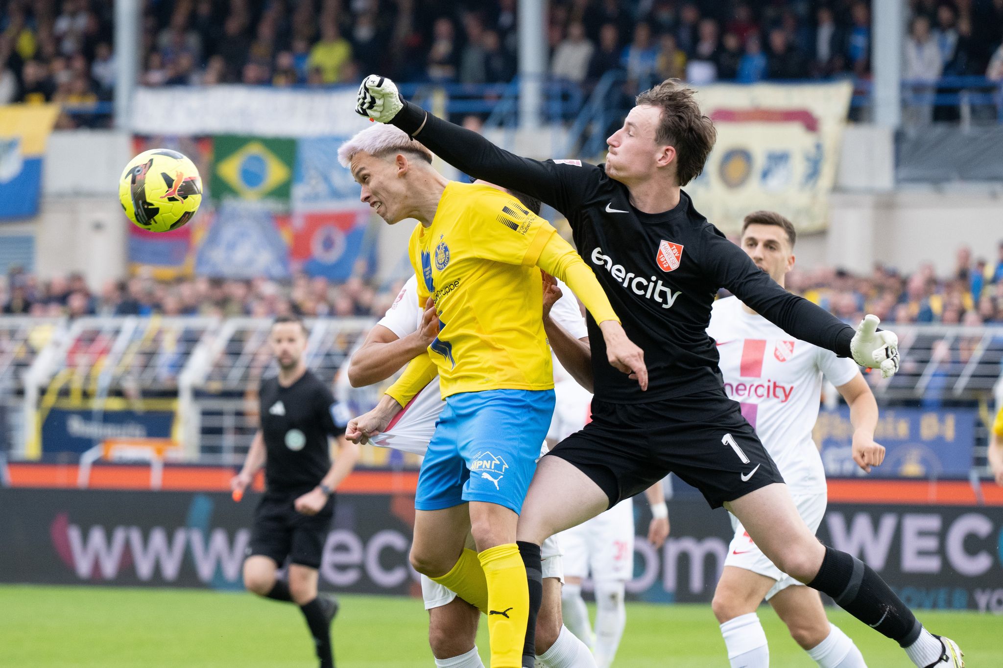 Nordost-Meister Lok Leipzig rettet ein Remis gegen Havelse