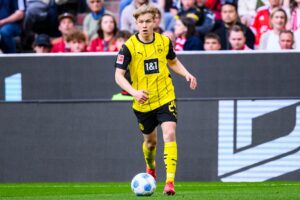 BVB verpflichtet Linksverteidiger Svensson bis 2029