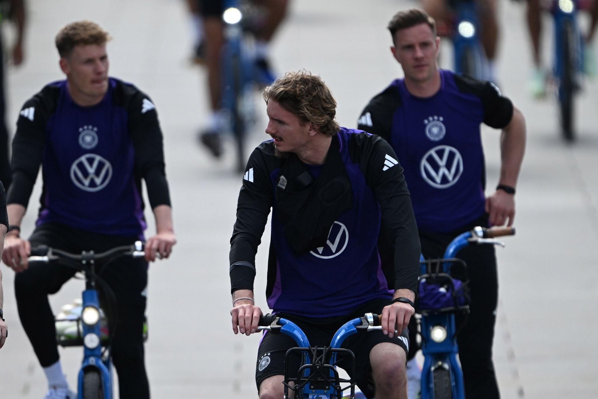 Fanjubel beim DFB-Training – Ter Stegen im Fokus