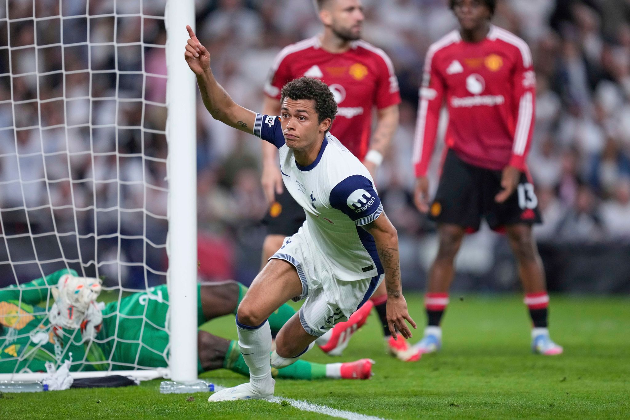Erster Titel nach 17 Jahren: Spurs beenden Leidenszeit