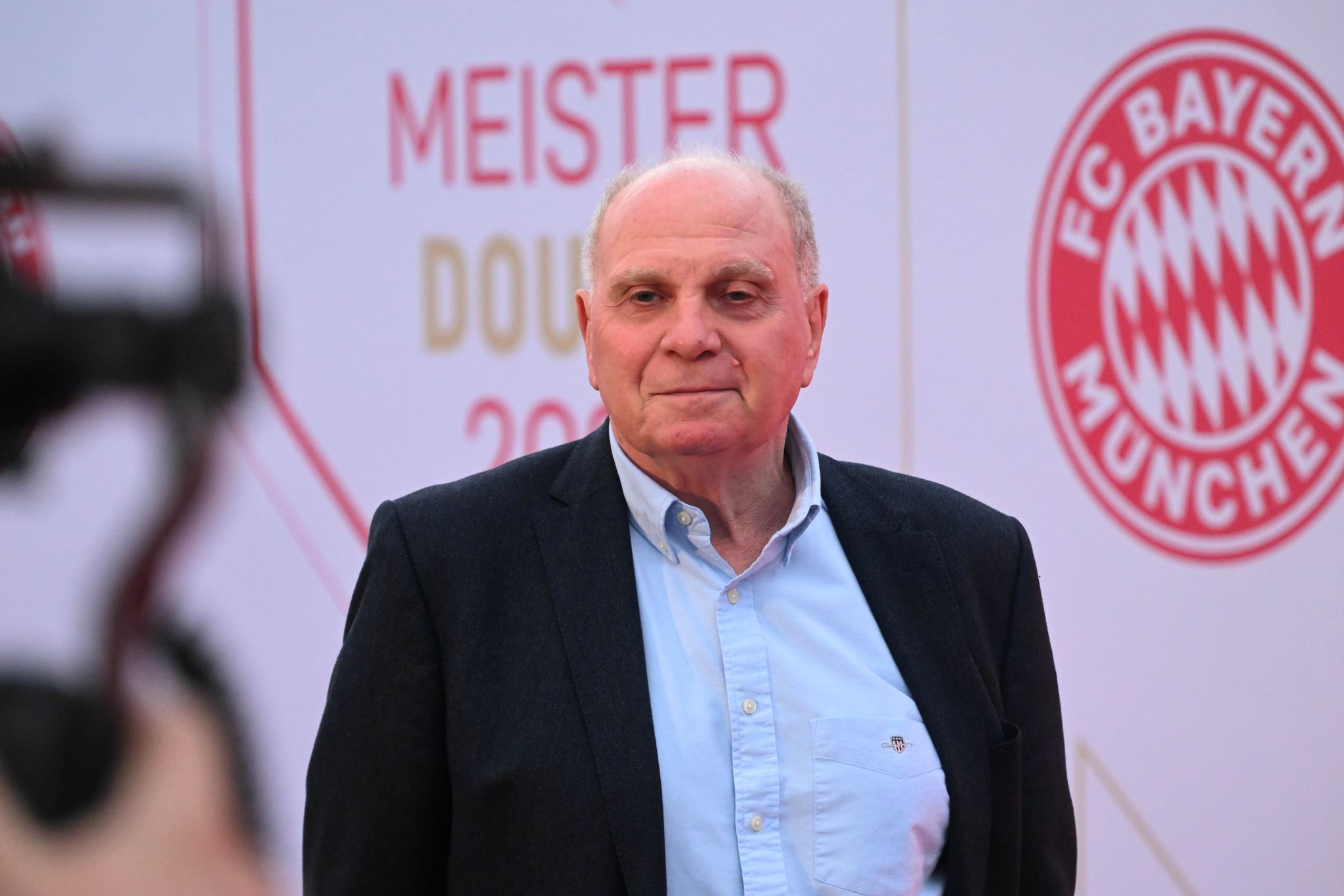 «Schale ist dahoam»: Bayern poltern und feiern