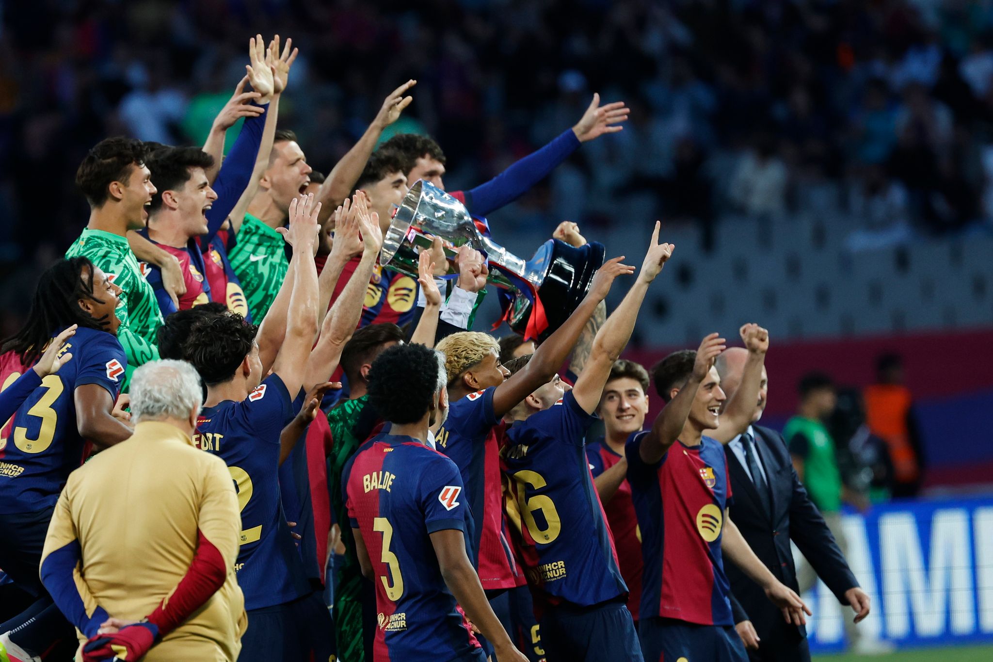 Barça-Party geht weiter – trotz Pleite beim Heim-Finale