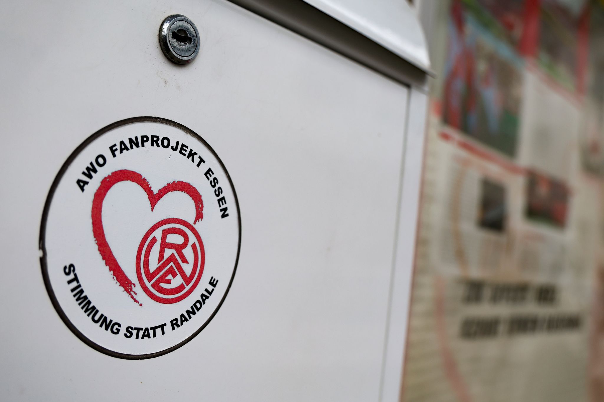 DFB und DFL: Höhere Förderung für Fanprojekte möglich
