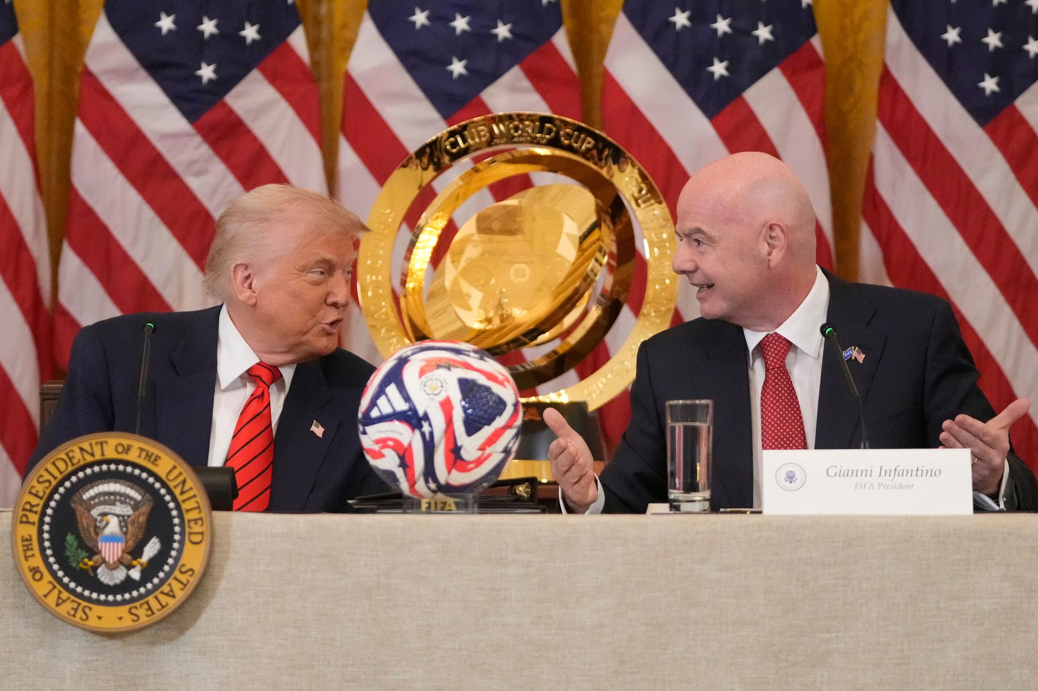 Menschenrechtsexpertin: Trump und Infantino ticken gleich