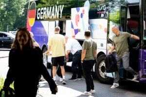 Fußballerinnen beziehen Basecamp in Zürich