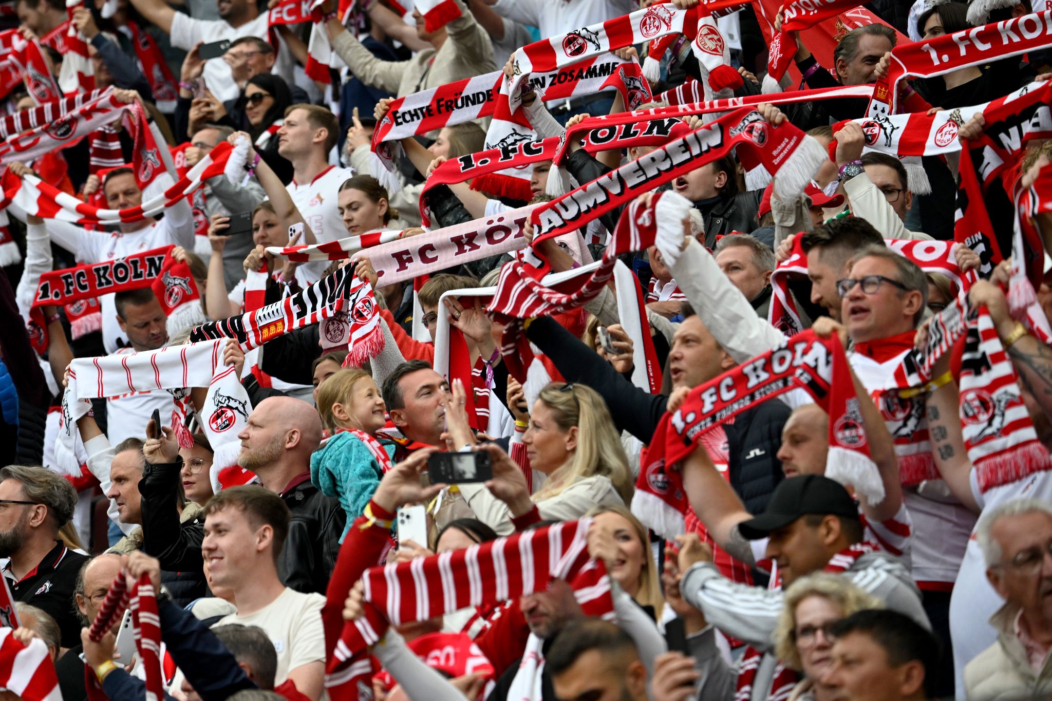 1. FC Köln kündigt 150 Dauerkarten wegen zu seltener Nutzung