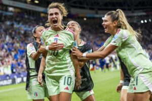 «Vergieße alle meine Tränen»: Italien feiert Ikone Girelli