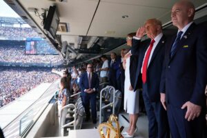 Finale der Club-WM im Zeichen der Show und von Trump
