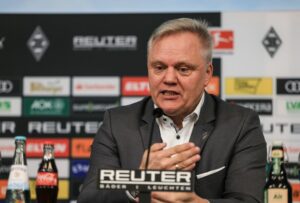 Gladbacher Trainingsauftakt ohne Neuhaus – Zukunft ungewiss