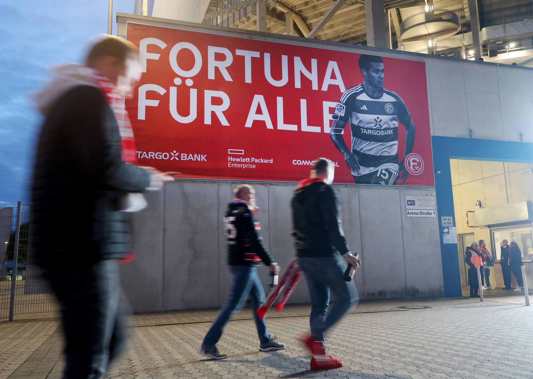 Fußball ohne Eintritt: Düsseldorf legt fünf Freispiele fest