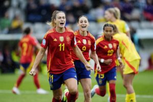 Spanien steht nach Acht-Tore-Spektakel im EM-Viertelfinale