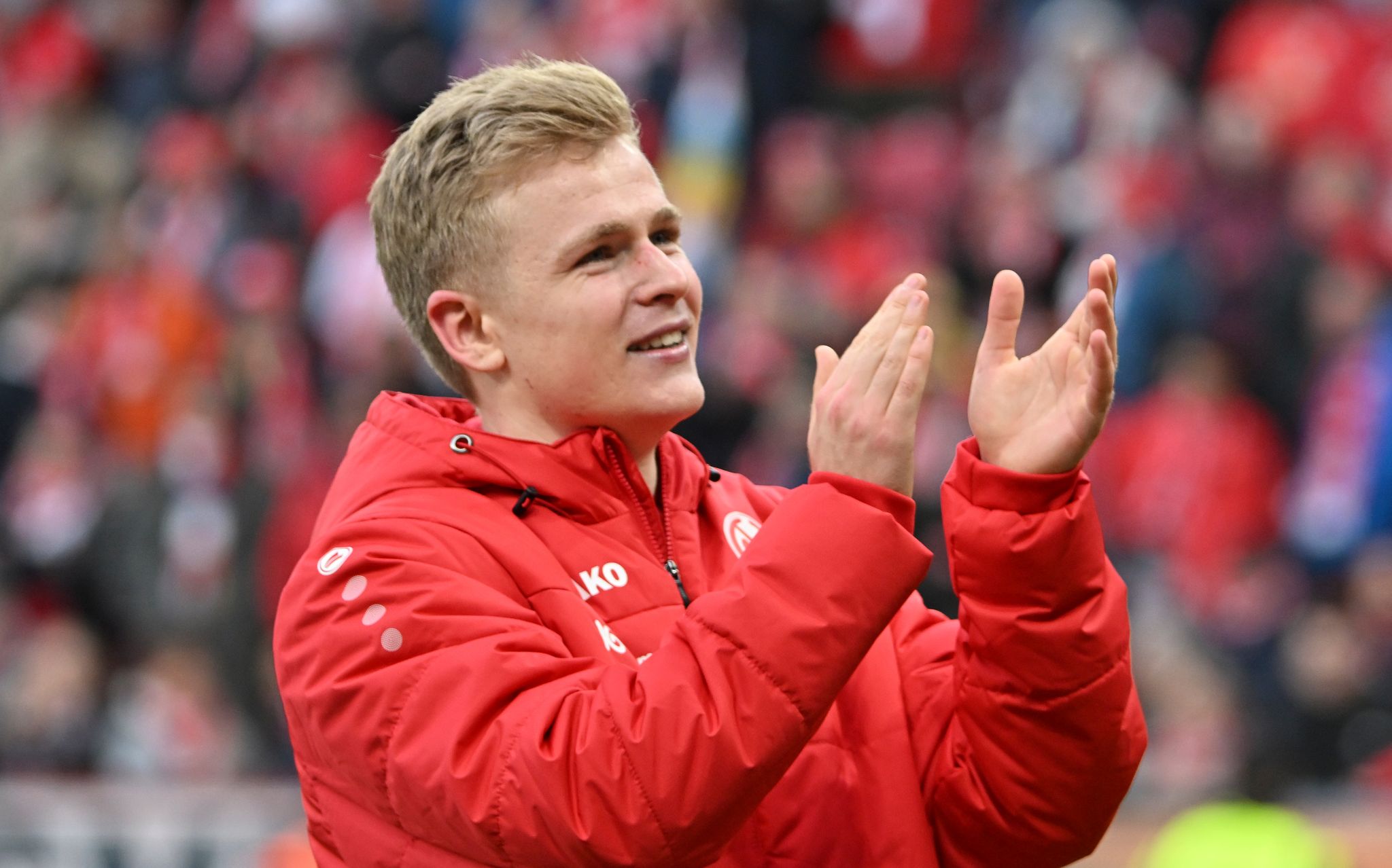 Bericht: Burkardt schon nächste Woche zur Eintracht