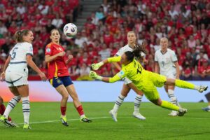 Spanien erreicht Halbfinale trotz zwei vergebener Elfmeter