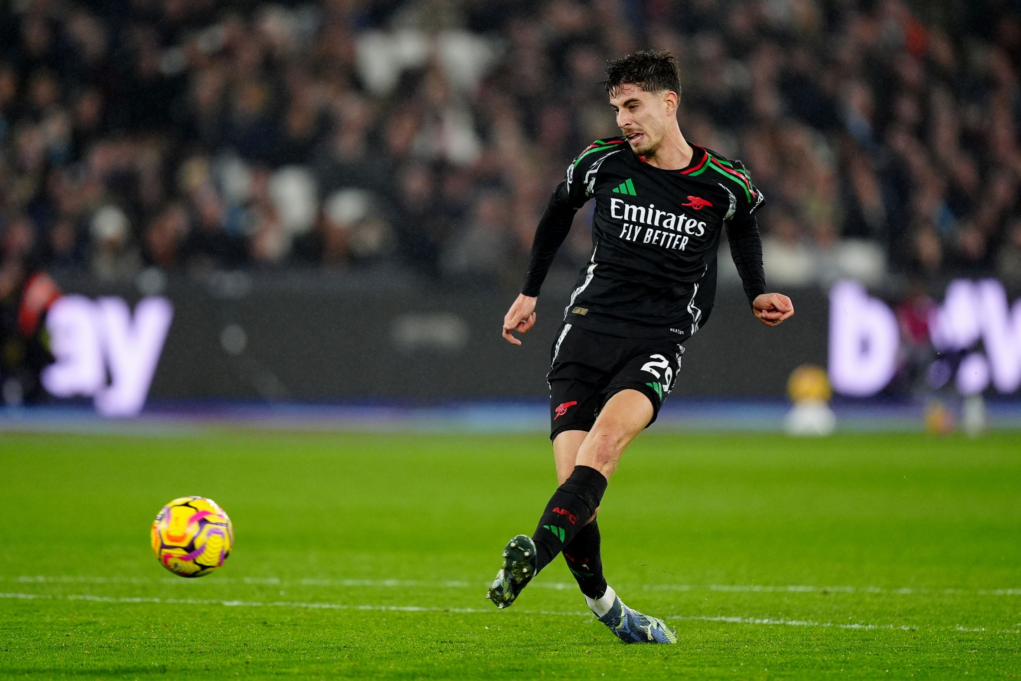 Bericht: Nationalspieler Kai Havertz am Knie verletzt