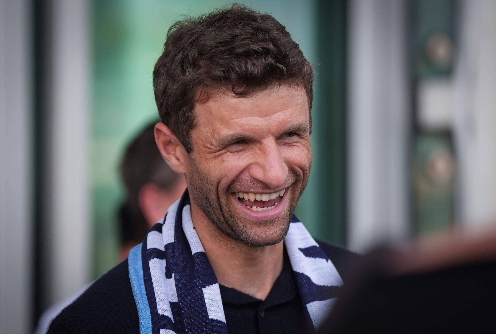 Müller in Vancouver: Abenteuer nur mit Titeln spannend