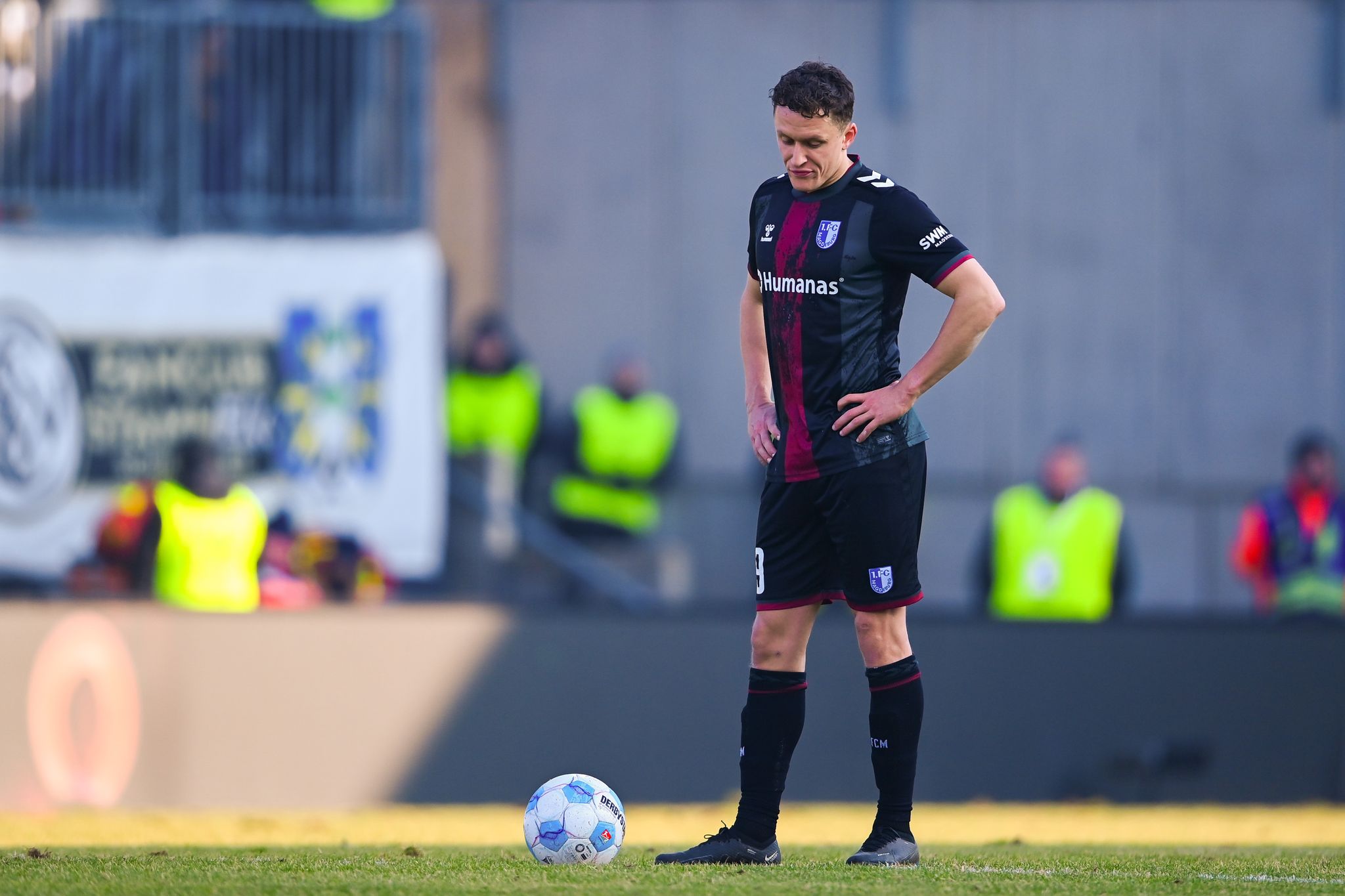 St. Pauli holt Kaars – Magdeburg mit Anzeige nach Mail-Eklat