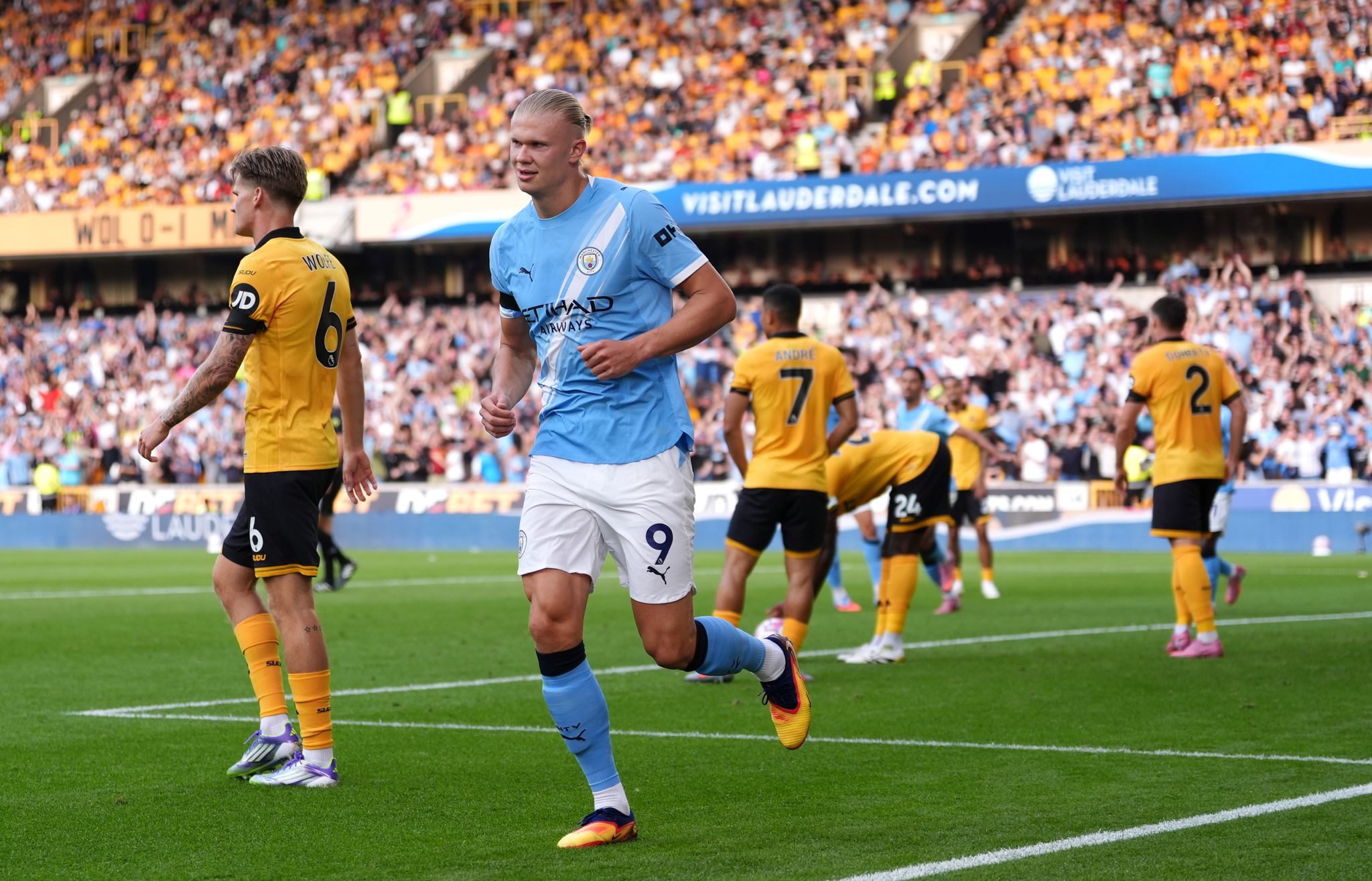 Perfekter Ligastart für Man City dank Doppelpacker Haaland