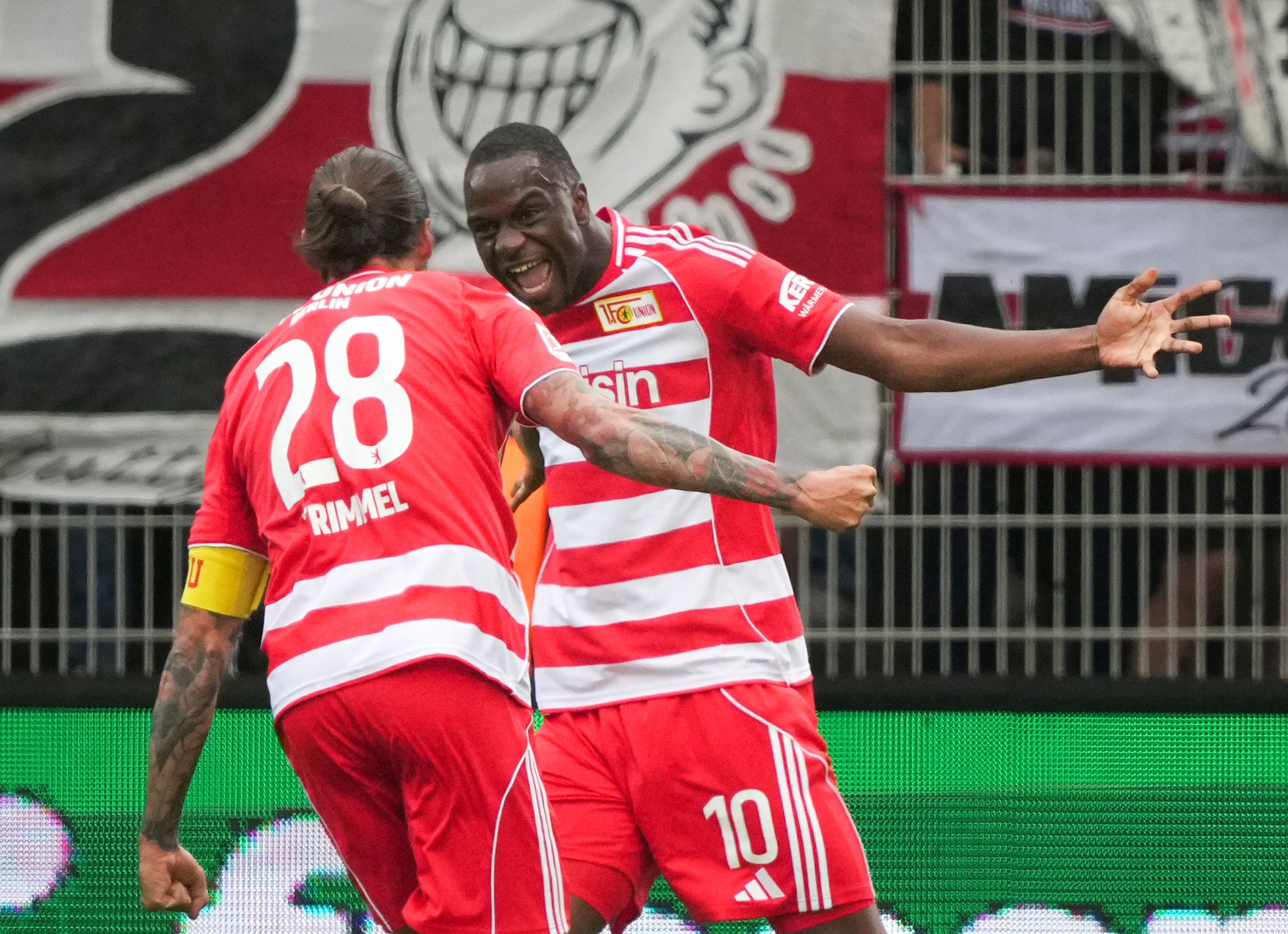 Konfetti und Knalleffekt: Union schlägt Stuttgart