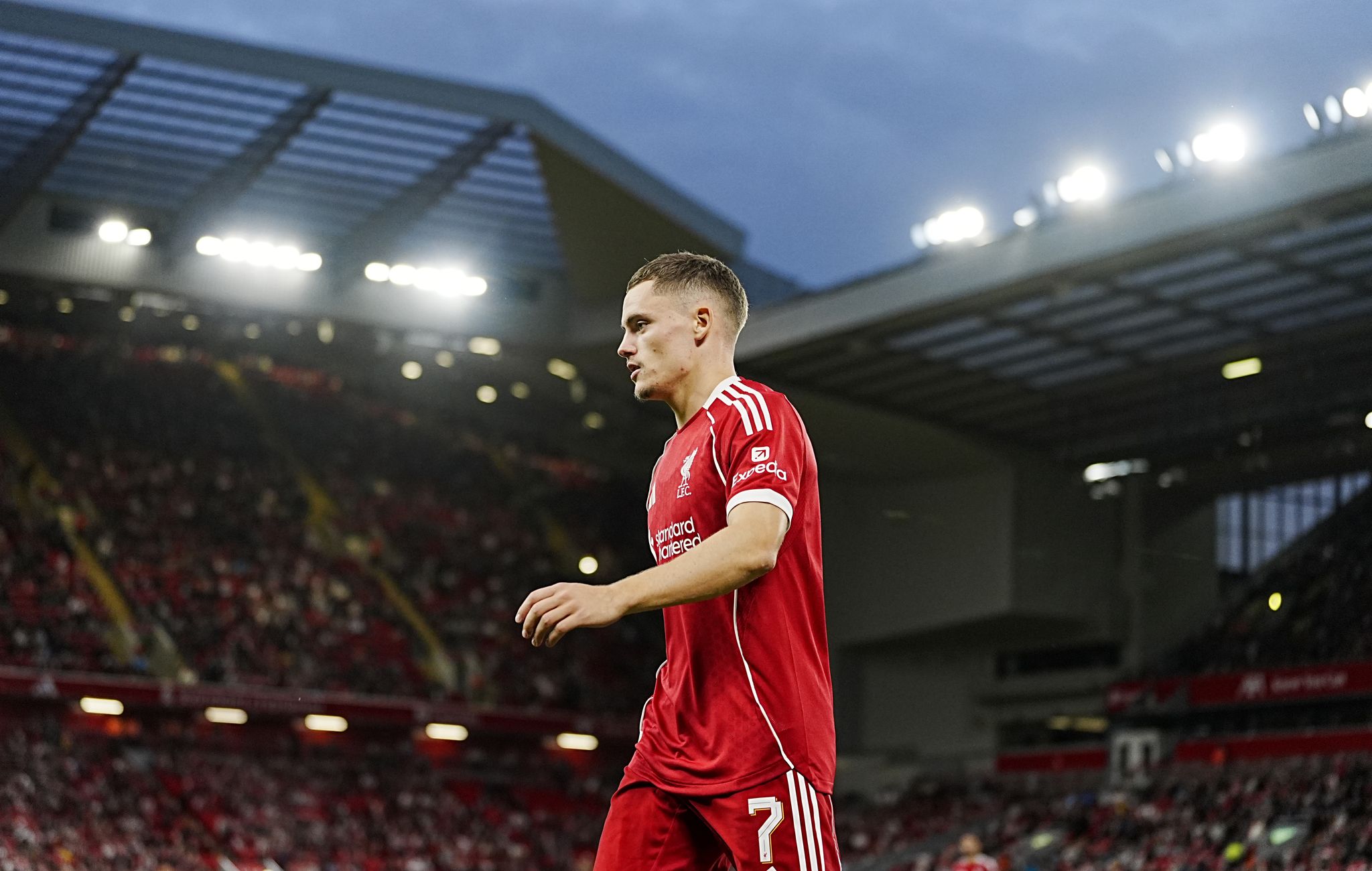 Anfield-Debüt: Viel Lob und Applaus für Wirtz