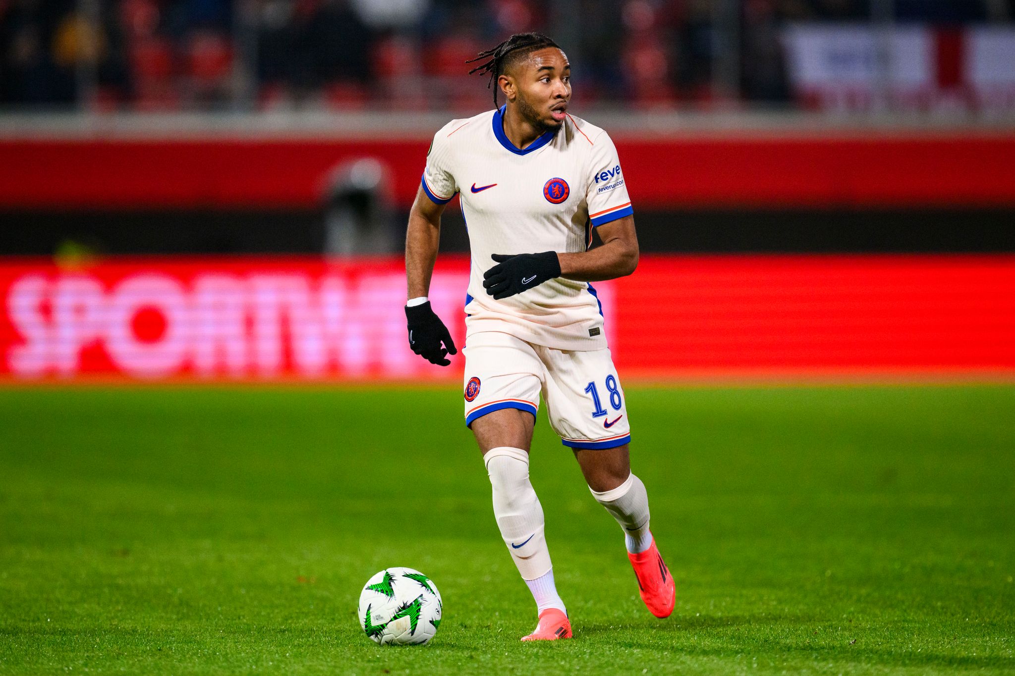 Berichte: FC Bayern bemüht sich um Chelsea-Stürmer Nkunku