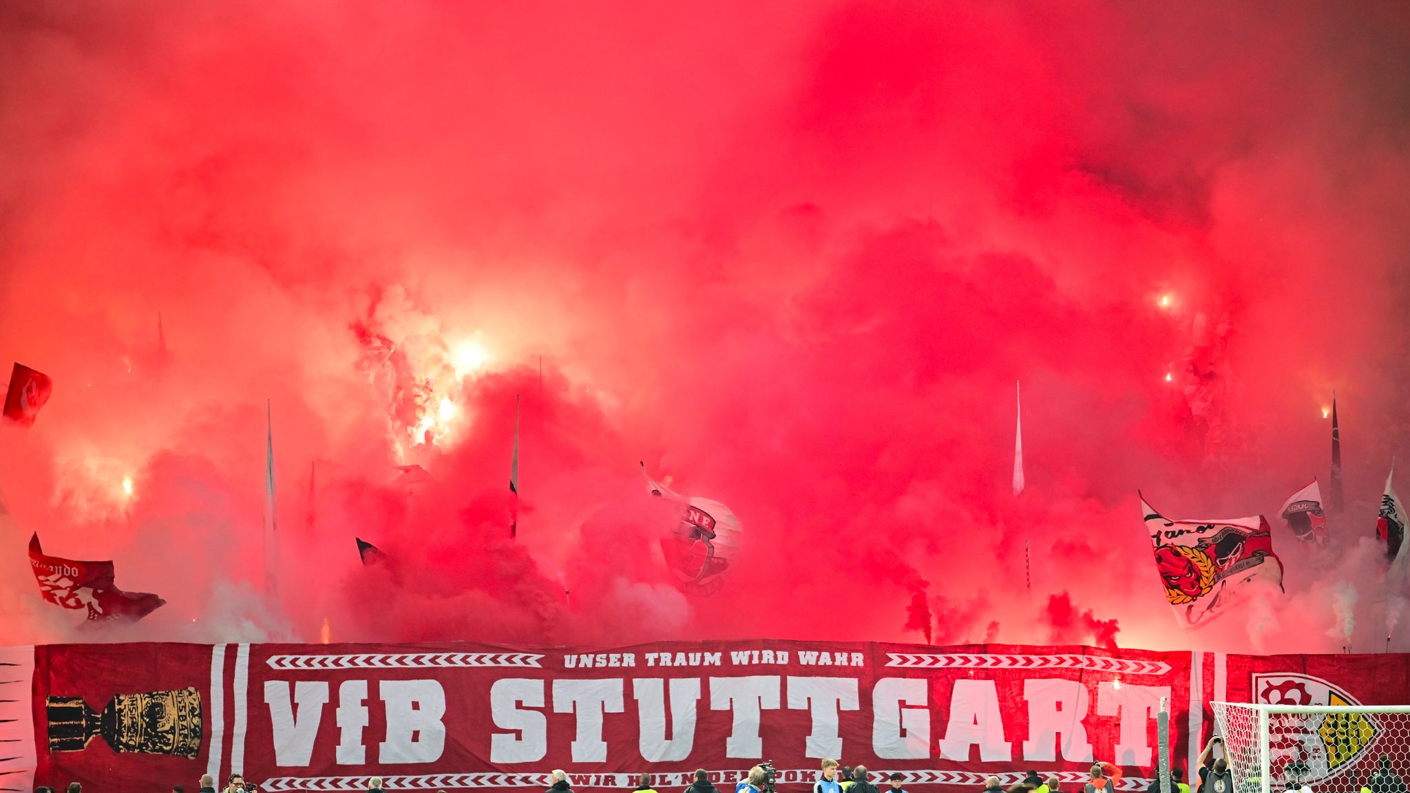 Fans zündeln: Sechsstellige Geldstrafe für VfB Stuttgart