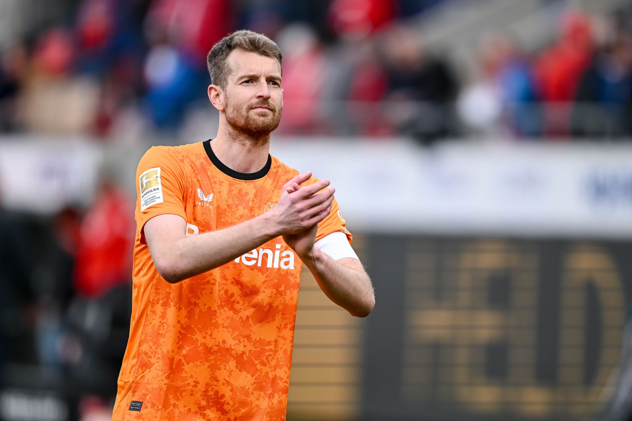 Bericht: Bayer-Keeper Hradecky vor Wechsel nach Monaco