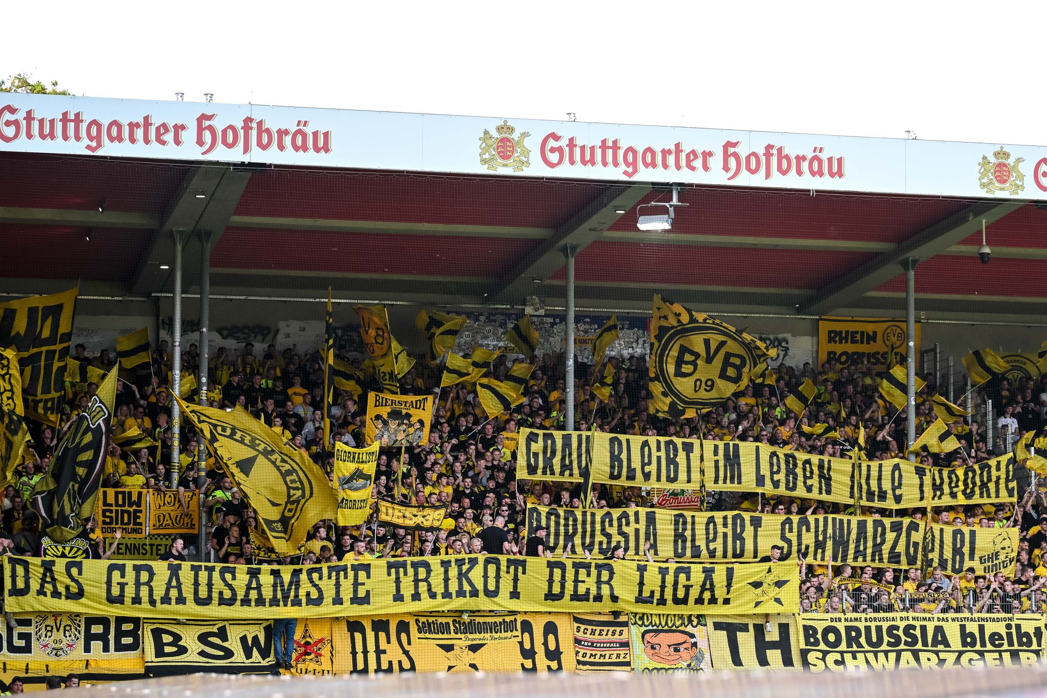 «Das grausamste Trikot der Liga»: BVB-Fans verärgert