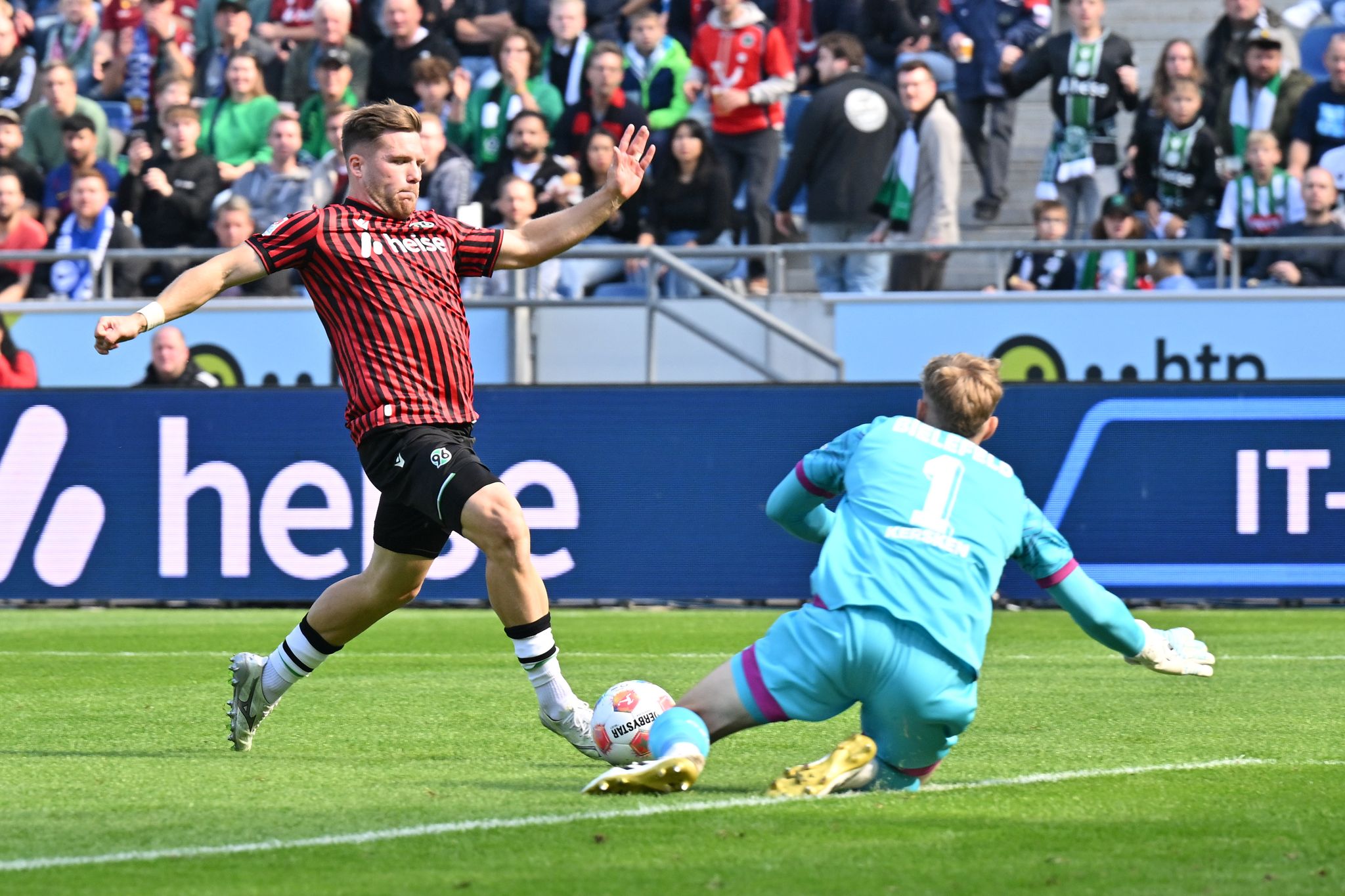 Nach Torlinientechnik und VAR: Hannover gewinnt Topspiel