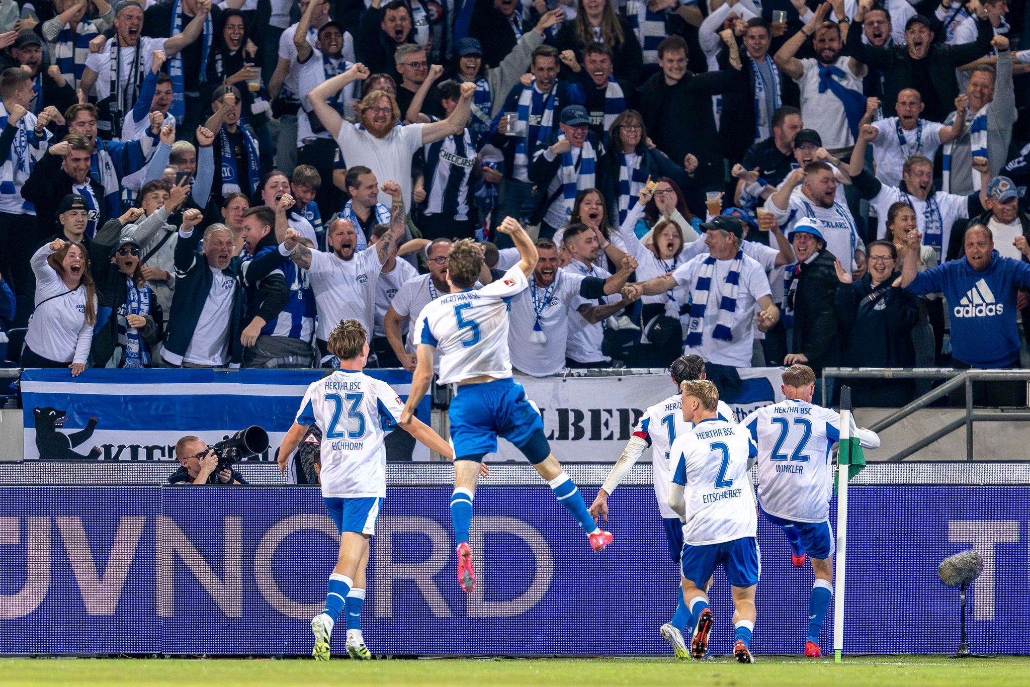 Hertha stoppt Hannover und die Krise