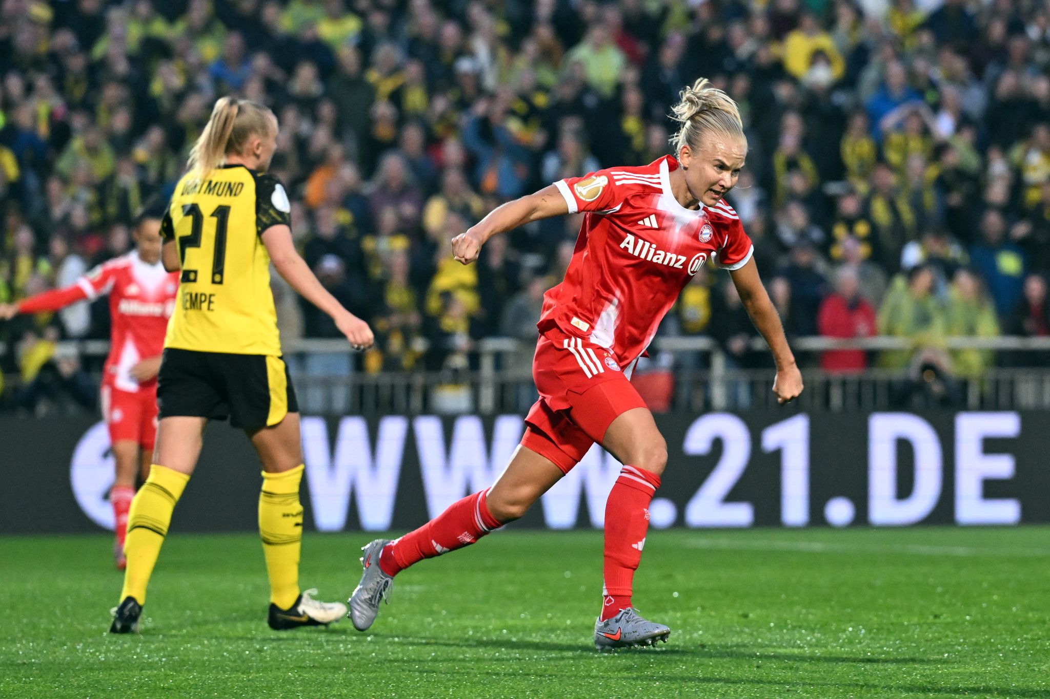 Bayern-Meisterinnen besiegt wackeren Regionalligisten BVB