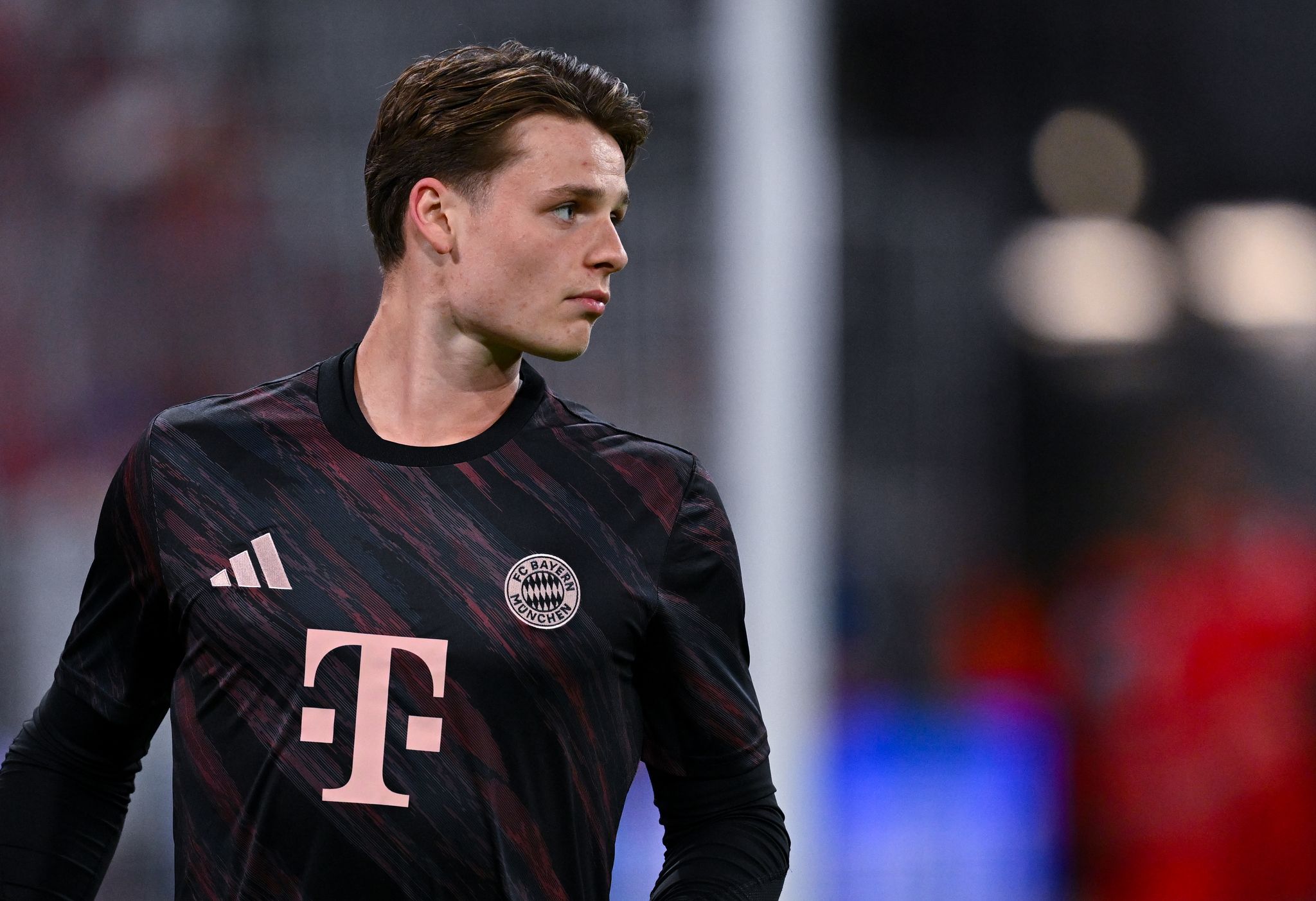 Bayerns Ersatztorwart Urbig fällt verletzt aus Bayerns Ersatztorwart Urbig fällt verletzt aus